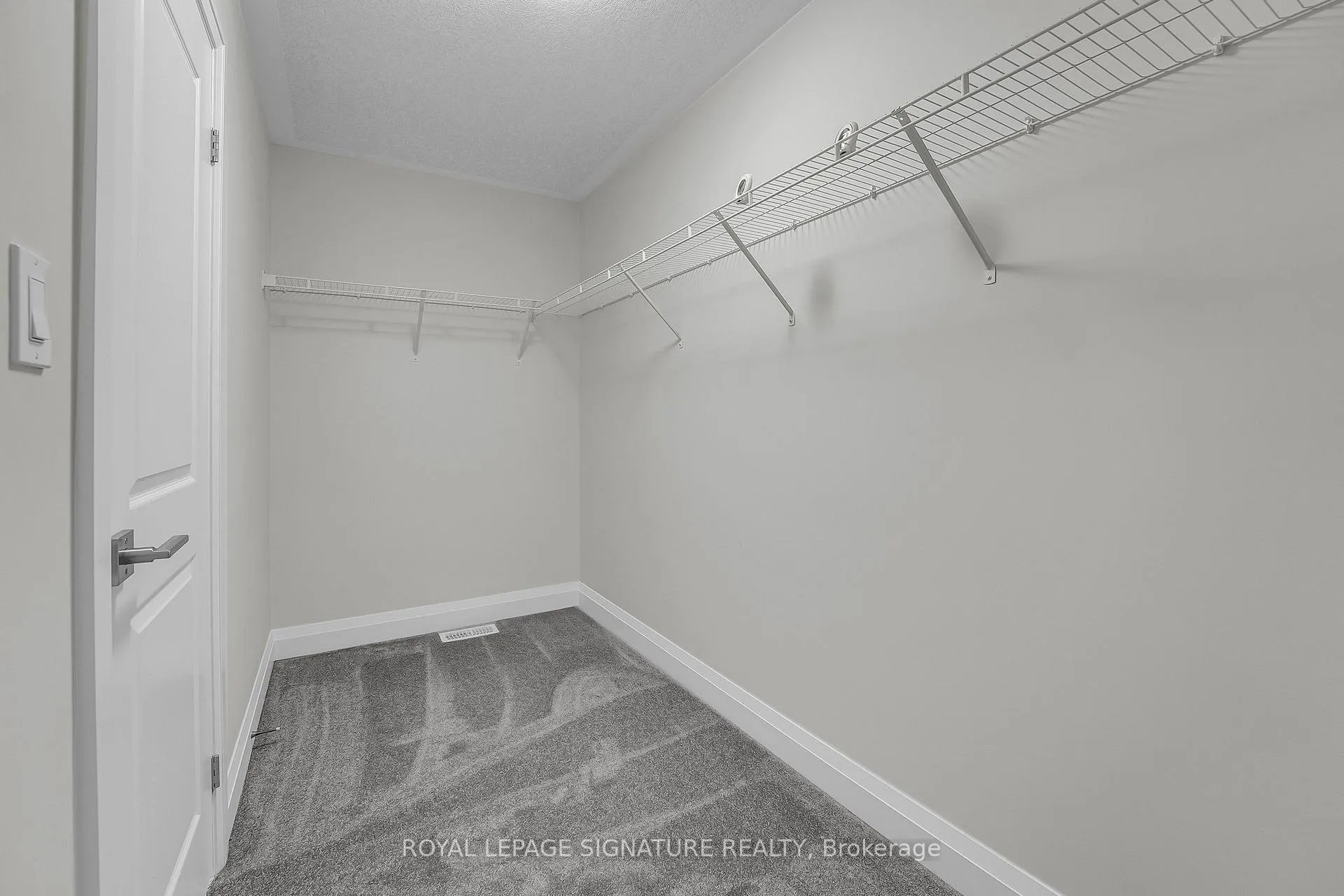 Photo 18 of 7 Carina Street E, Kitchener — HOMEH
