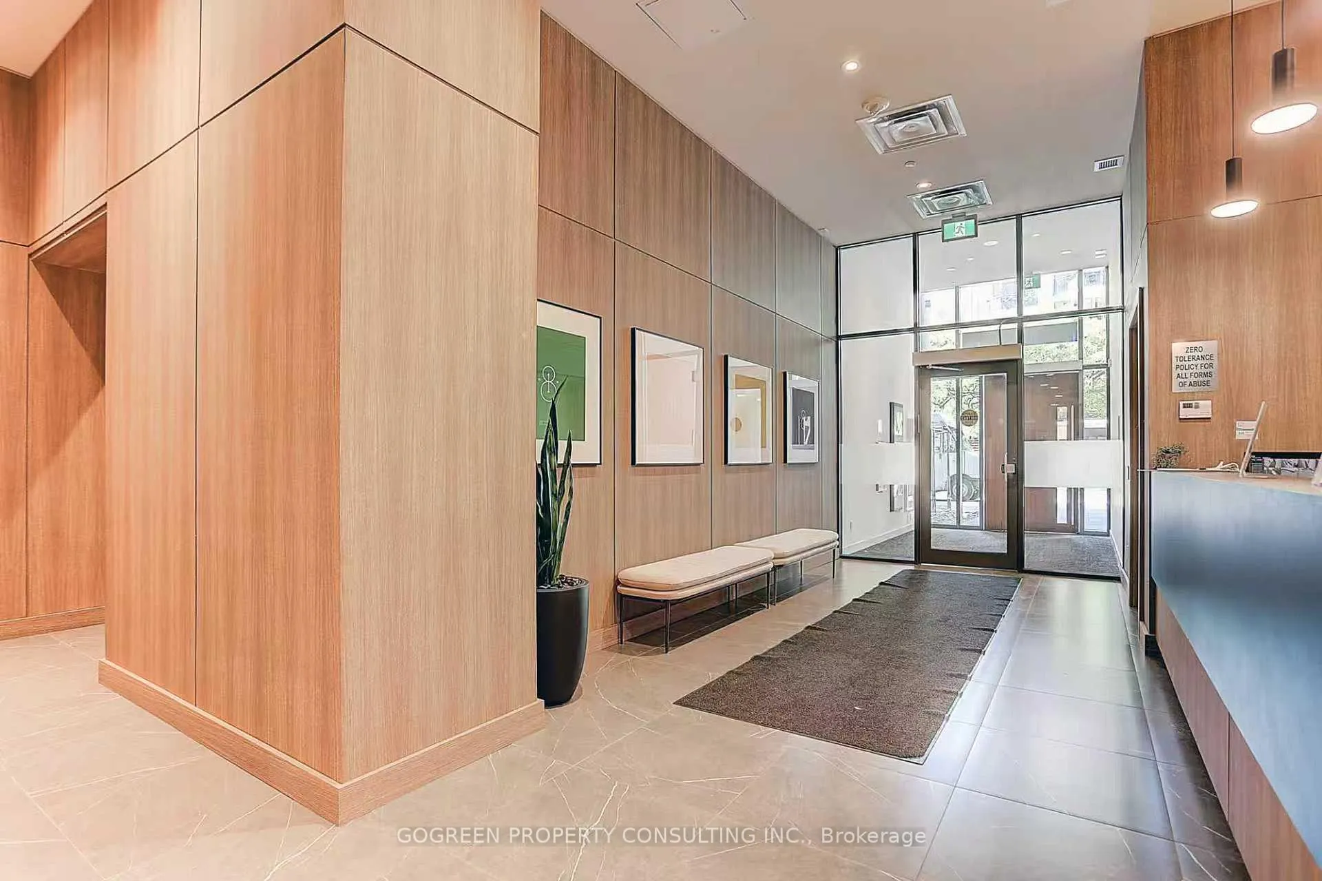 Photo 2 of Unit 704, 81 Wellesley Street E, Toronto, Church-Yonge Corridor — HOMEH