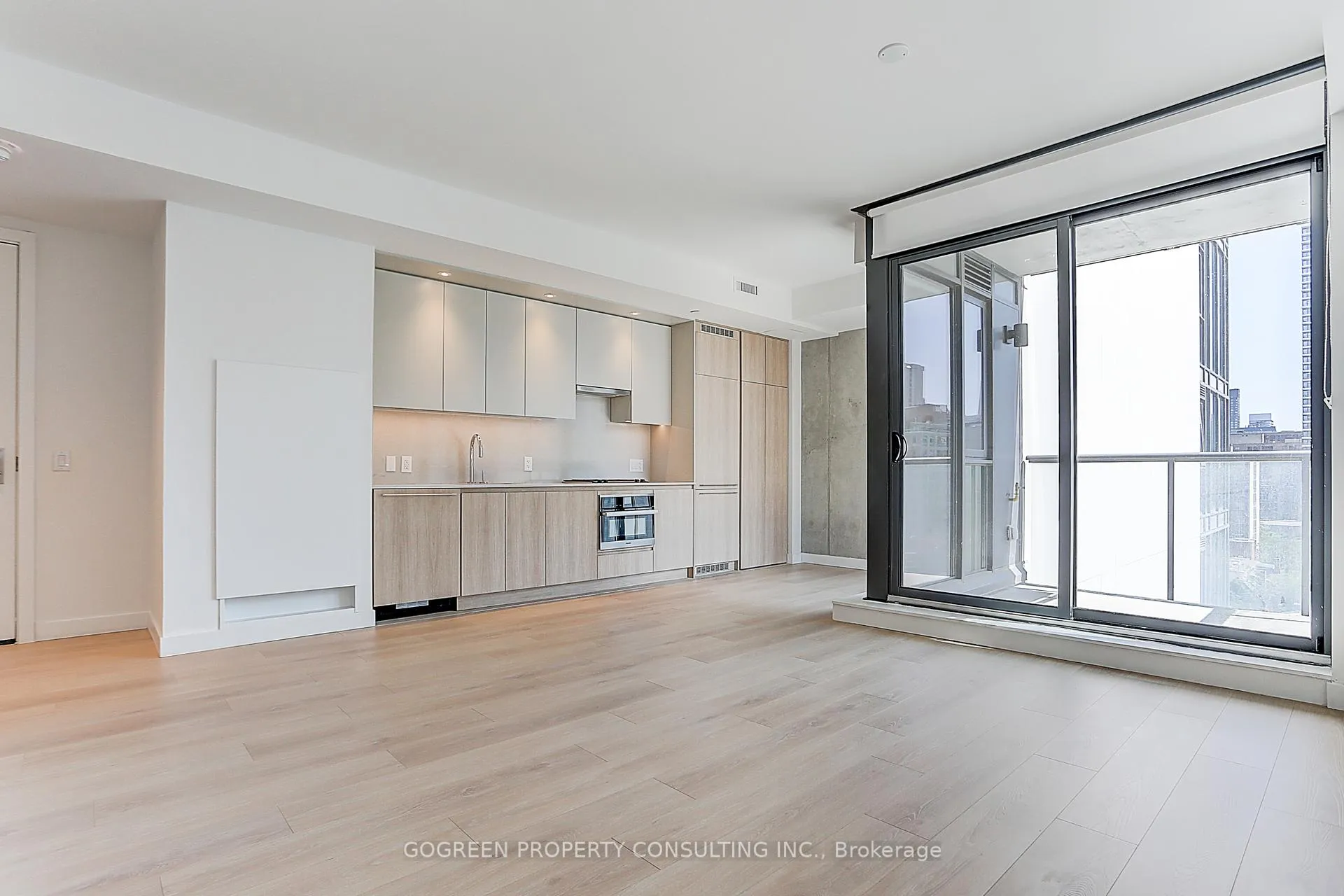 Photo 5 of Unit 704, 81 Wellesley Street E, Toronto, Church-Yonge Corridor — HOMEH