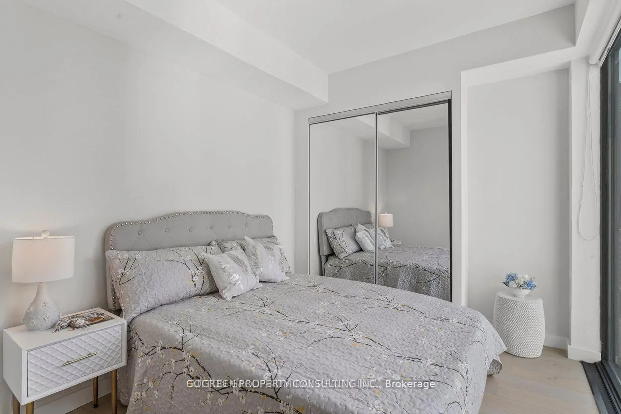 Photo 7 of Unit 704, 81 Wellesley Street E, Toronto, Church-Yonge Corridor — HOMEH