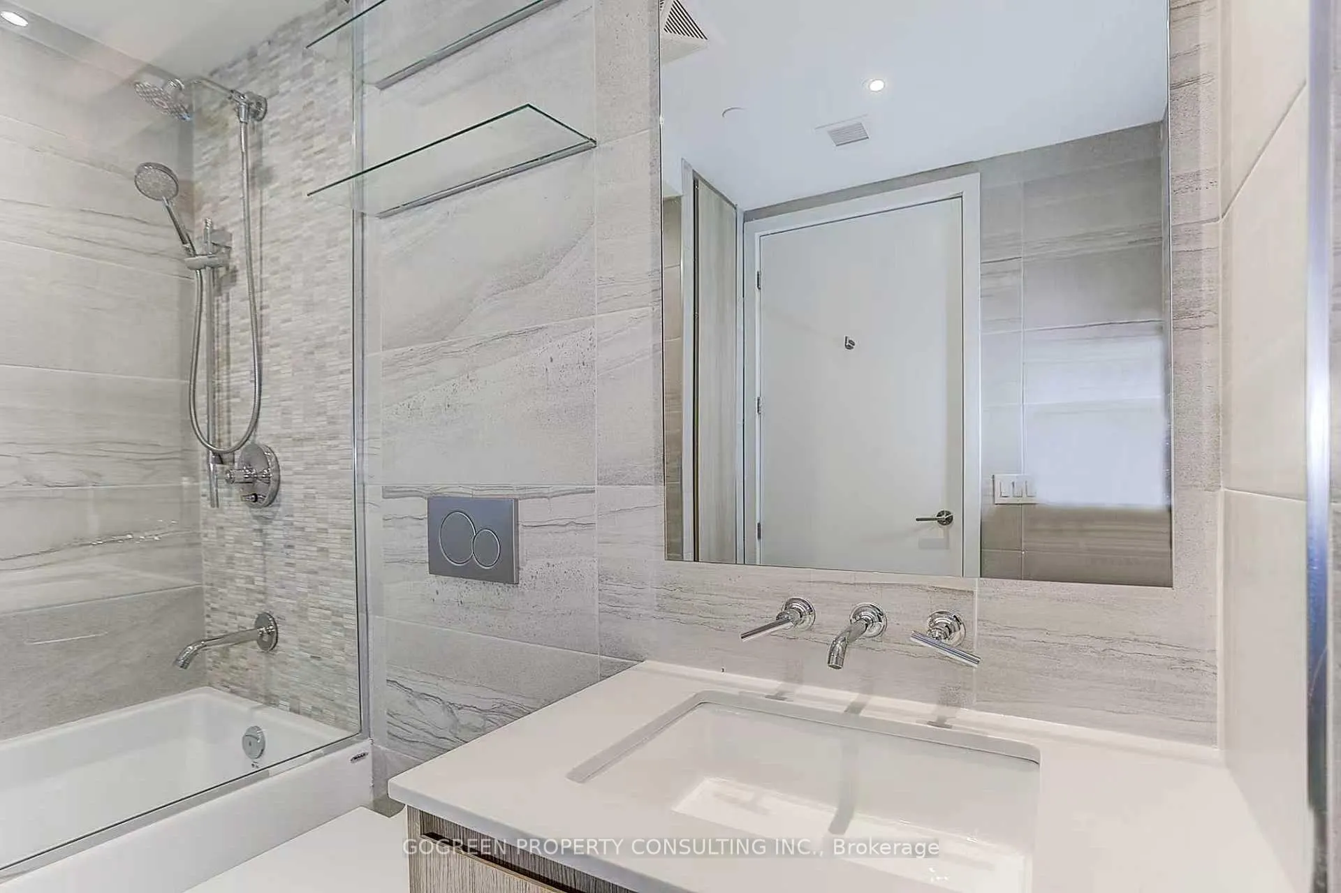 Photo 8 of Unit 704, 81 Wellesley Street E, Toronto, Church-Yonge Corridor — HOMEH