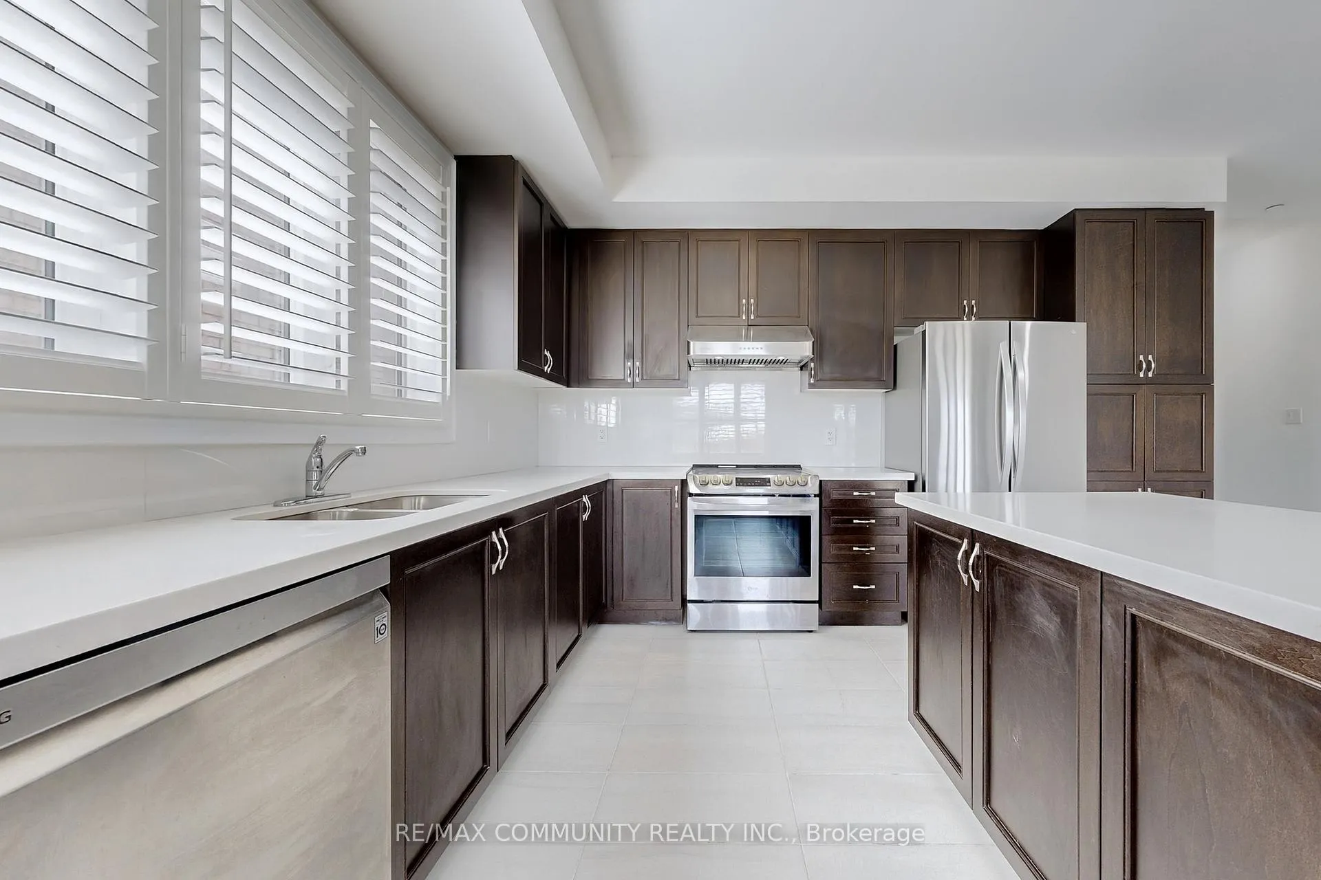 Photo 11 of 33 Erintol Way, Markham, Cedarwood — HOMEH