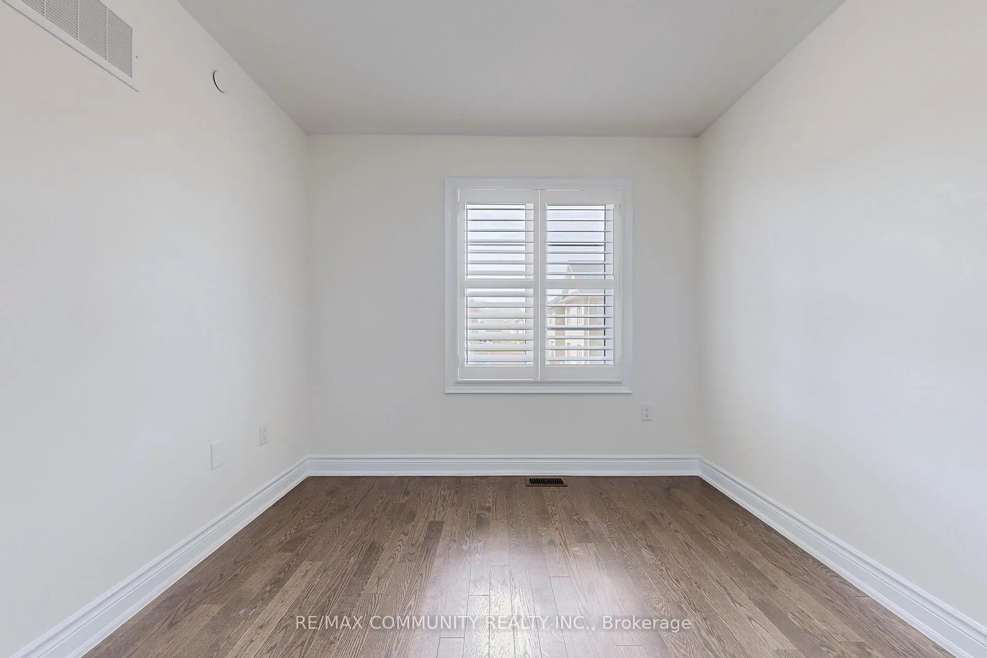 Photo 25 of 33 Erintol Way, Markham, Cedarwood — HOMEH