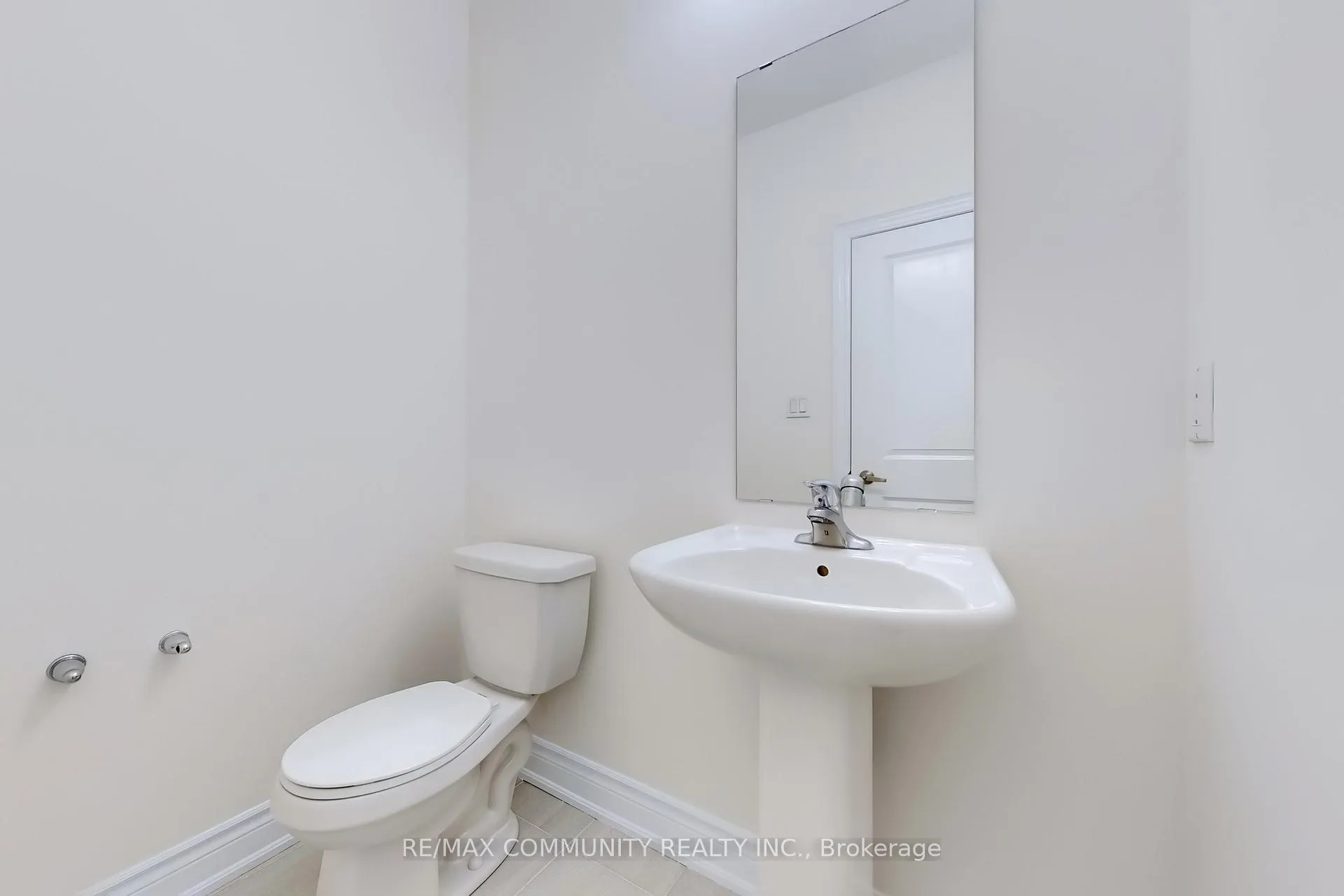 Photo 33 of 33 Erintol Way, Markham, Cedarwood — HOMEH