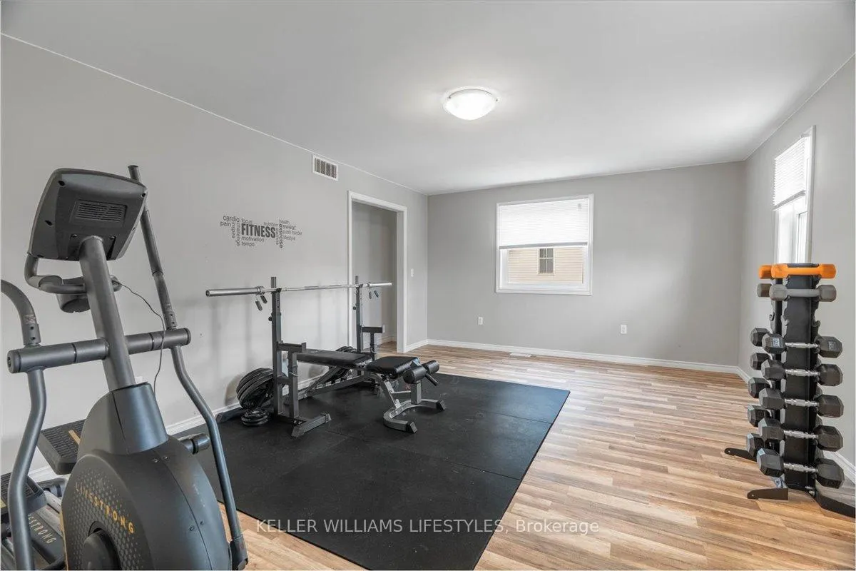 Photo 16 of 583 St.clair Street, Warwick, Watford — HOMEH