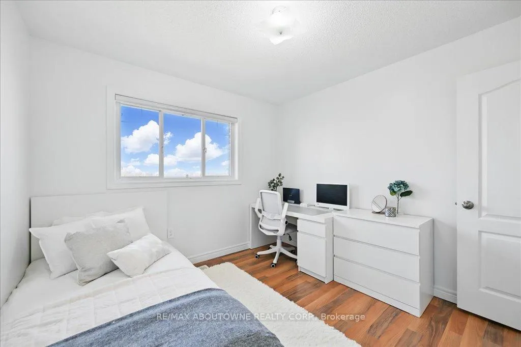 Photo 30 of 31 Olivia Place, Hamilton, Ancaster — HOMEH