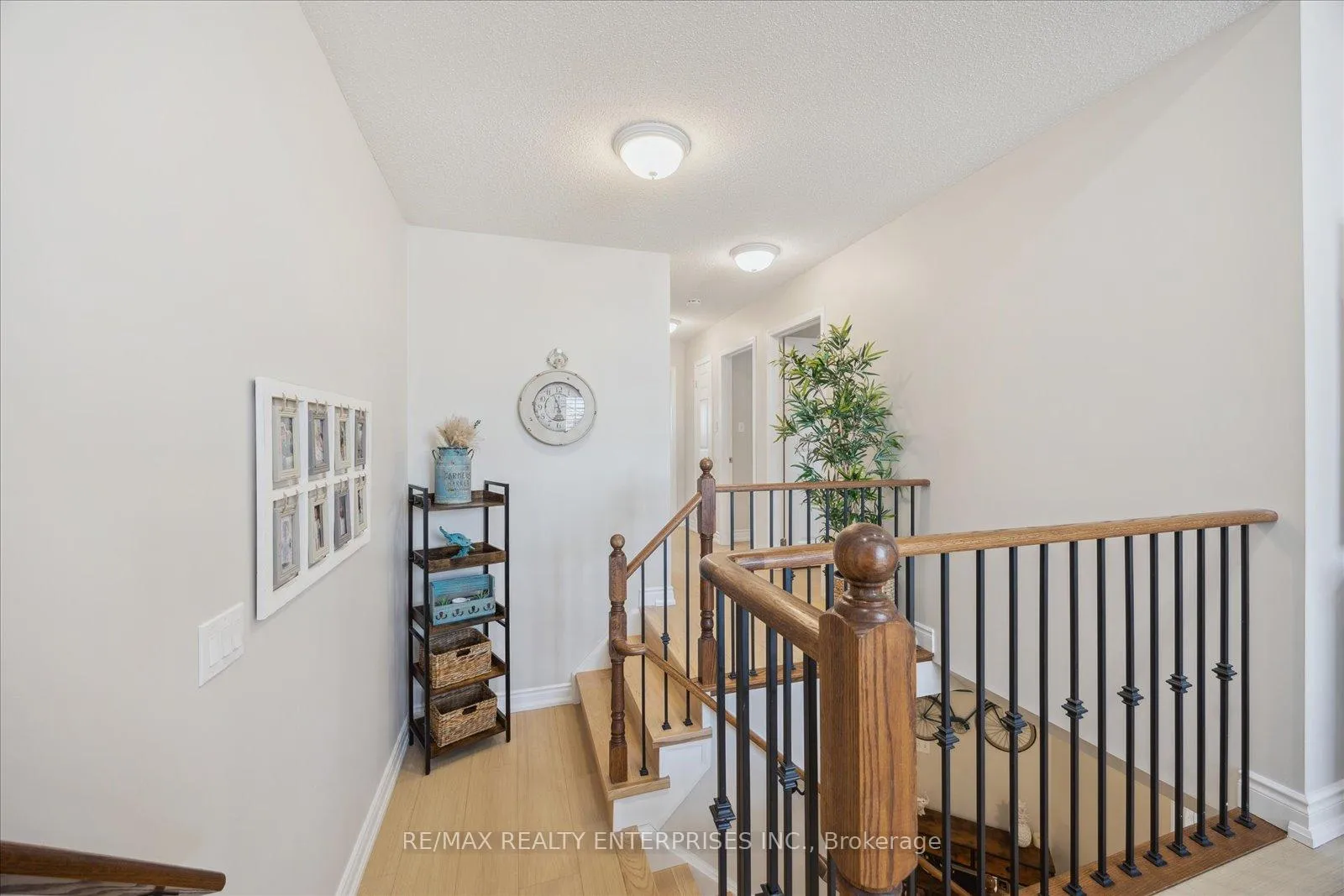 Photo 23 of 23 Dadson Drive, Clarington, Bowmanville — HOMEH
