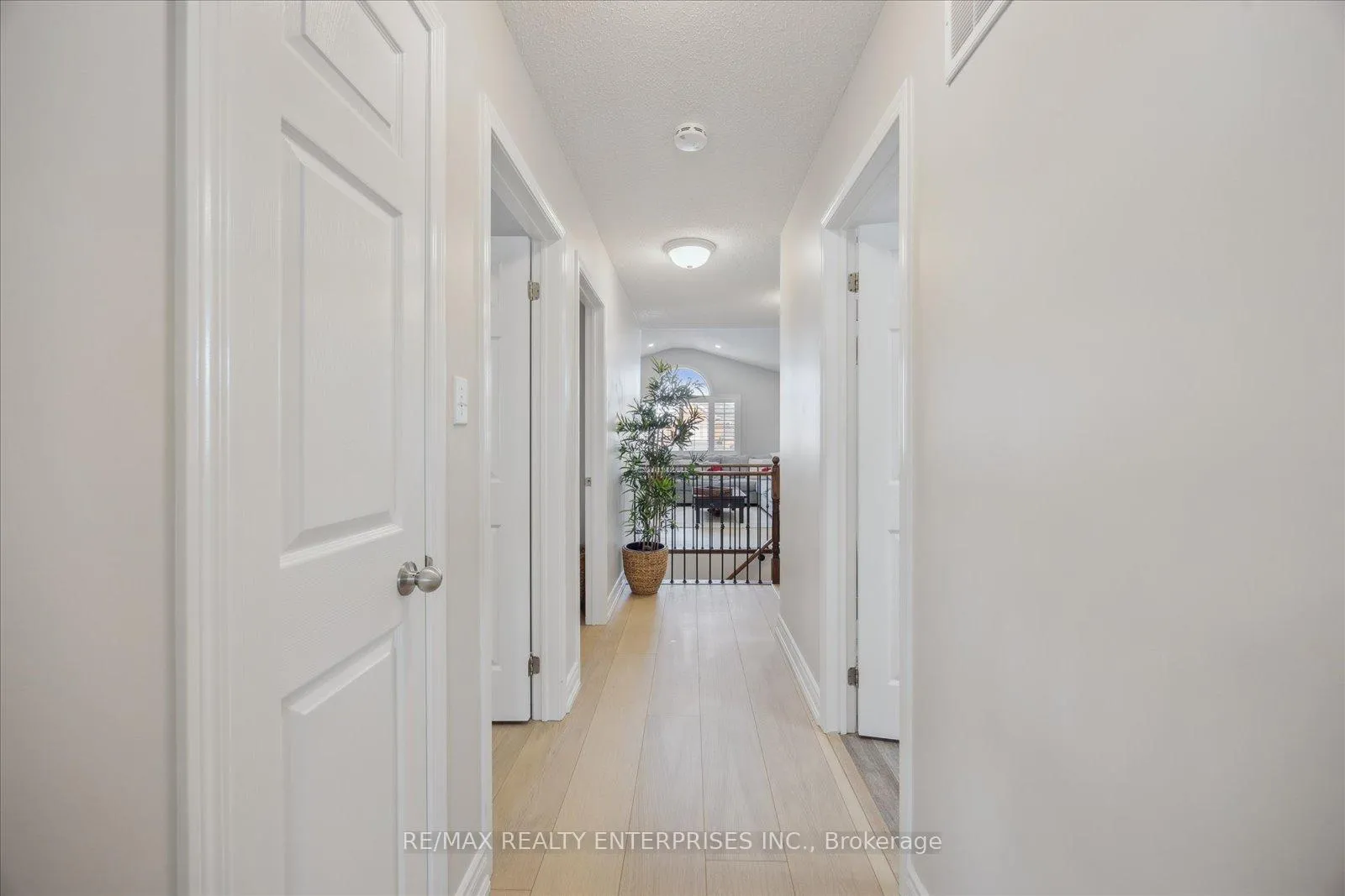Photo 32 of 23 Dadson Drive, Clarington, Bowmanville — HOMEH