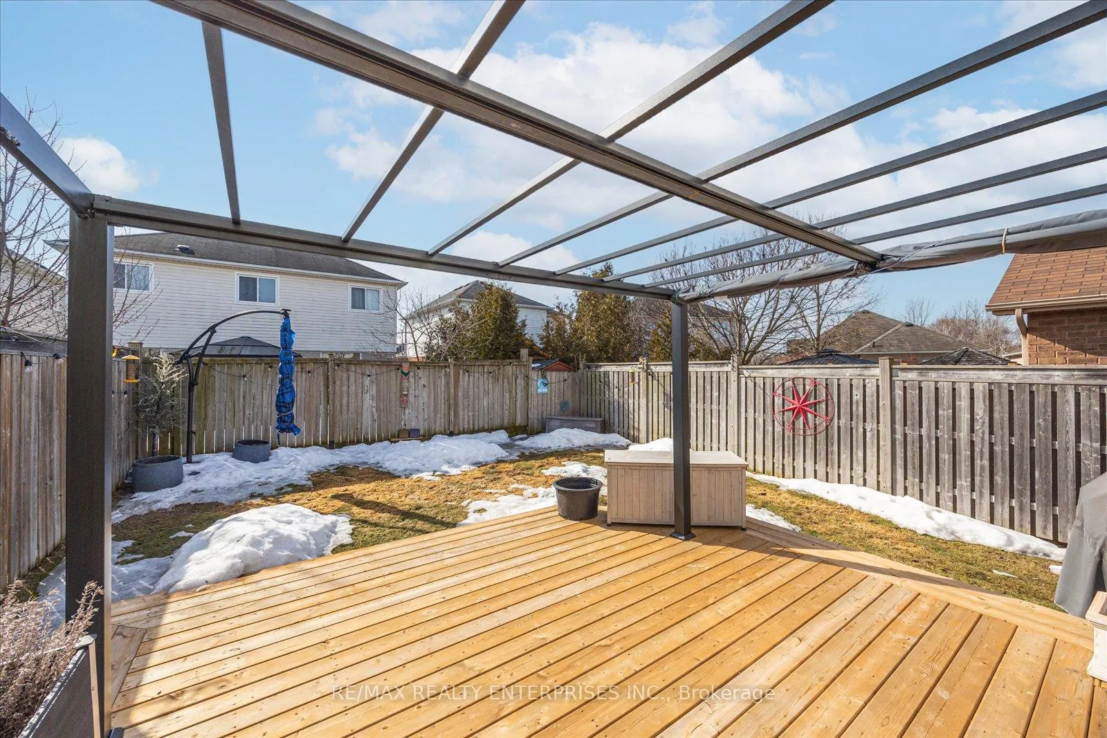 Photo 39 of 23 Dadson Drive, Clarington, Bowmanville — HOMEH