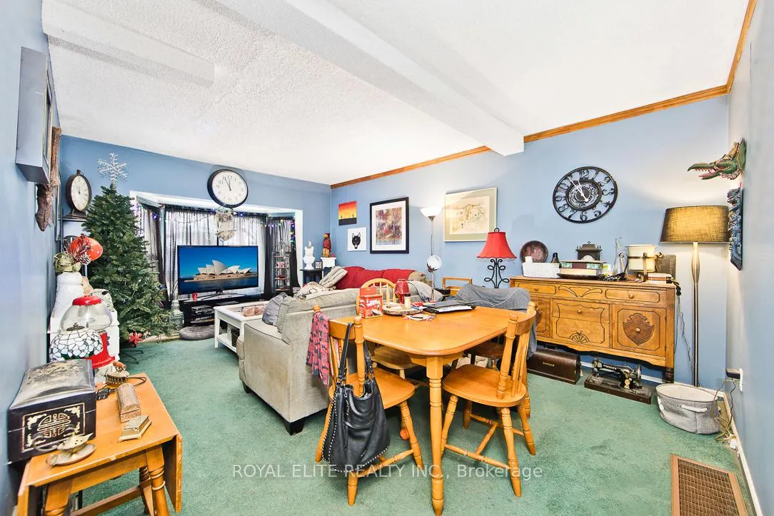 Photo 5 of 1945 Whites Road, Pickering, Amberlea — HOMEH