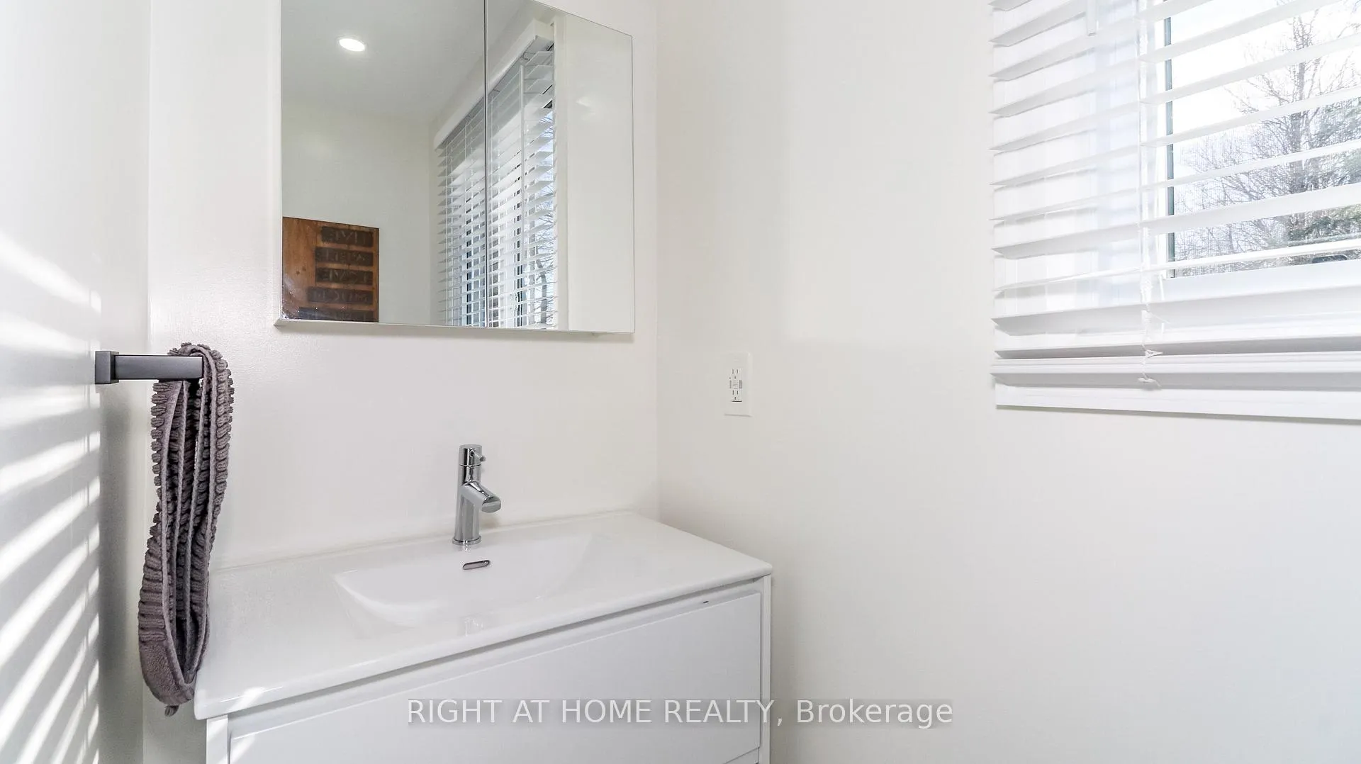 Photo 26 of 134 Switzer Street, Clearview, Rural Clearview — HOMEH