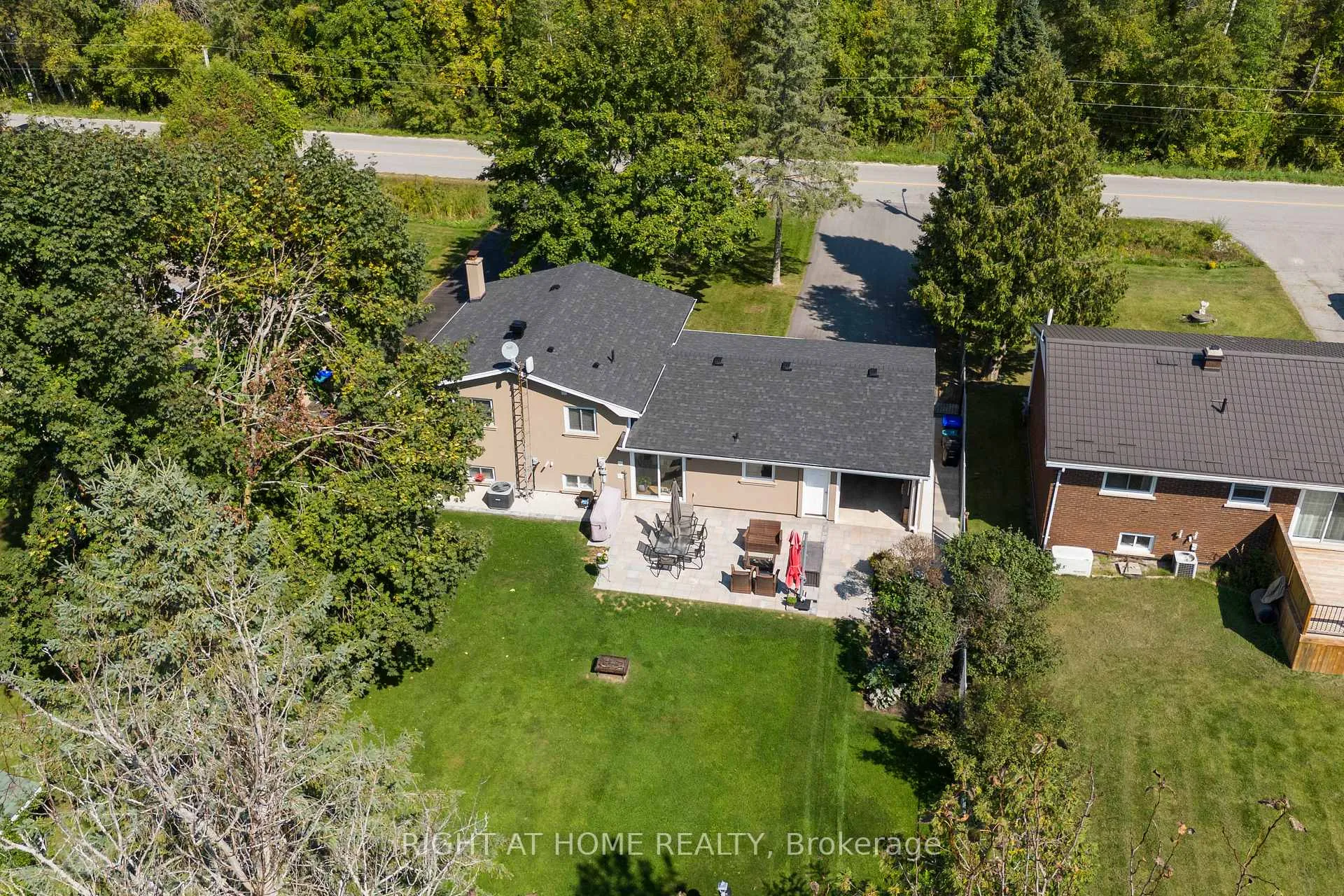 Photo 35 of 134 Switzer Street, Clearview, Rural Clearview — HOMEH