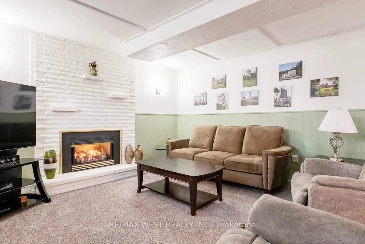 Photo 15 of 7570 Jubilee Drive, Niagara Falls, Marineland — HOMEH