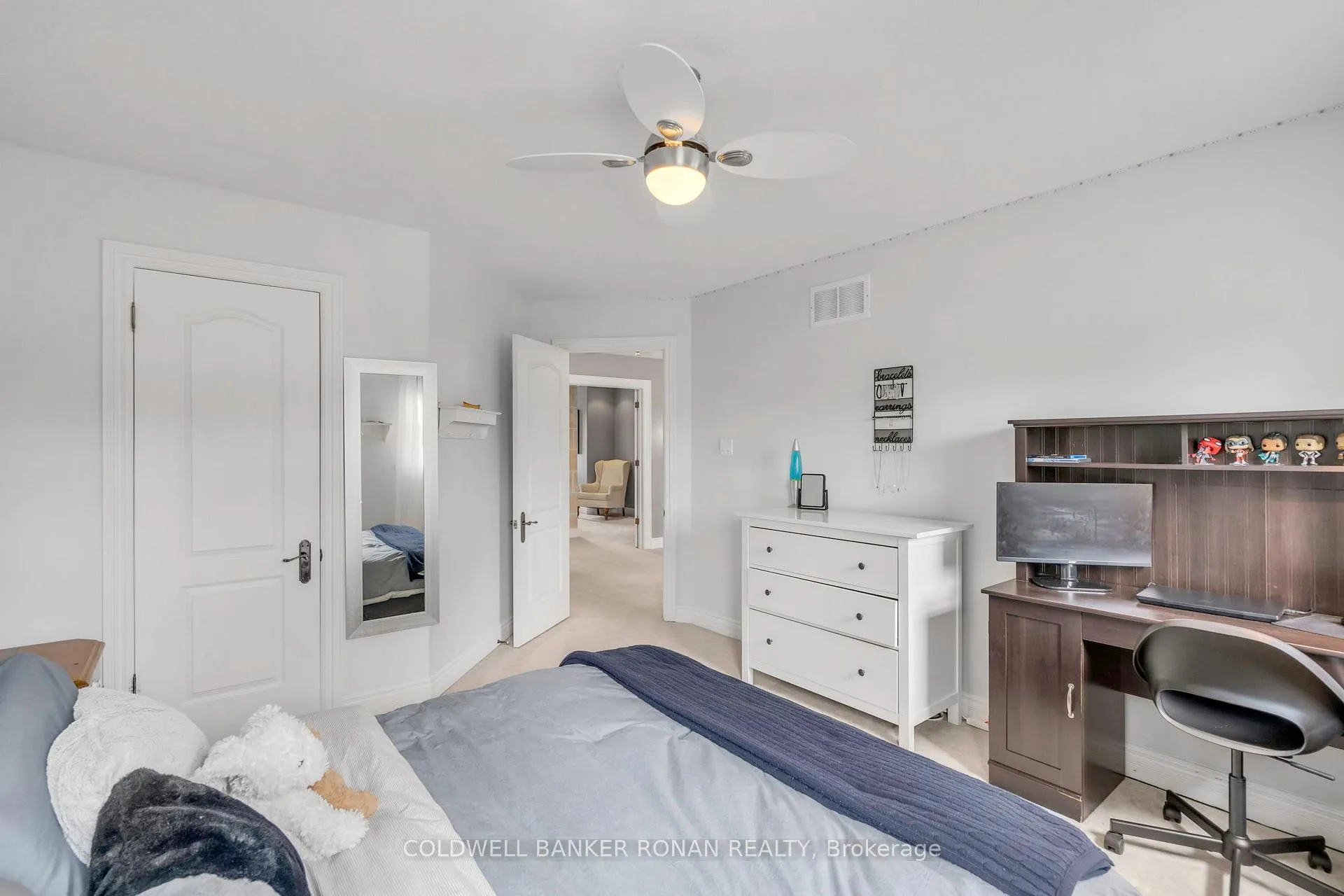 Photo 19 of 38 Tecumseth Heights Drive, New Tecumseth, Rural New Tecumseth — HOMEH