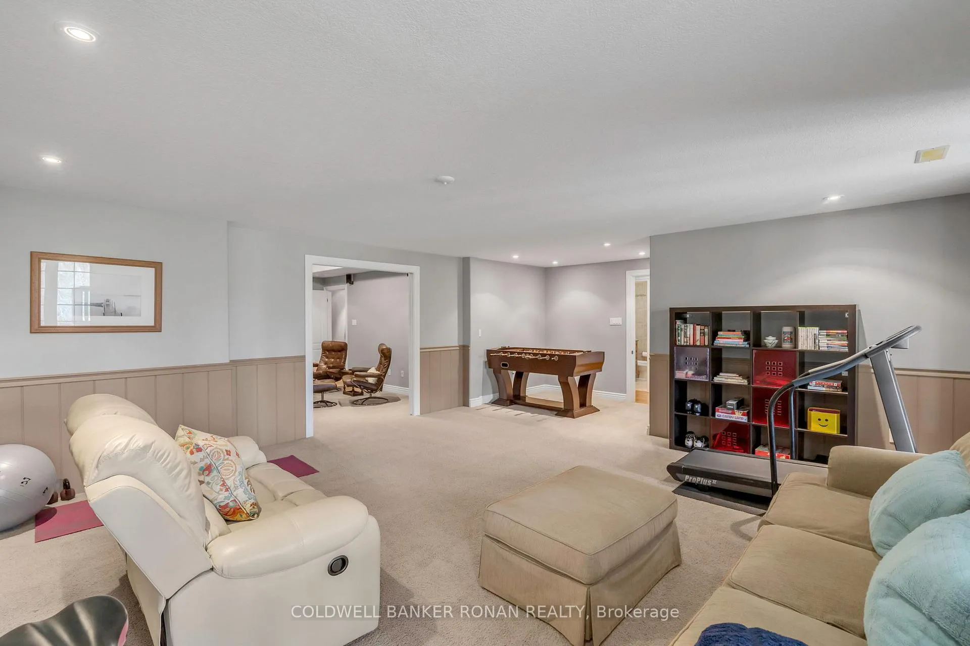 Photo 30 of 38 Tecumseth Heights Drive, New Tecumseth, Rural New Tecumseth — HOMEH