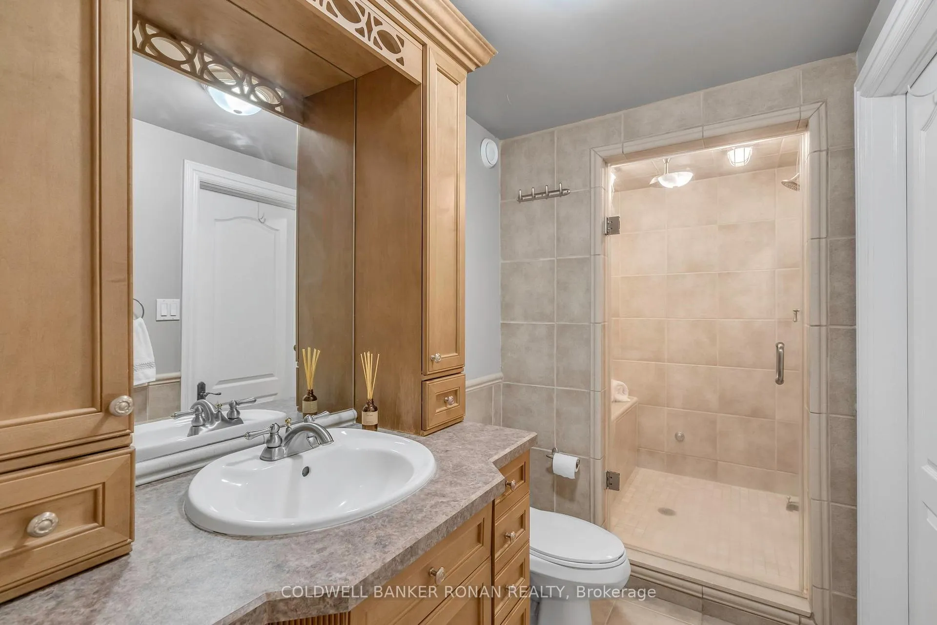 Photo 32 of 38 Tecumseth Heights Drive, New Tecumseth, Rural New Tecumseth — HOMEH