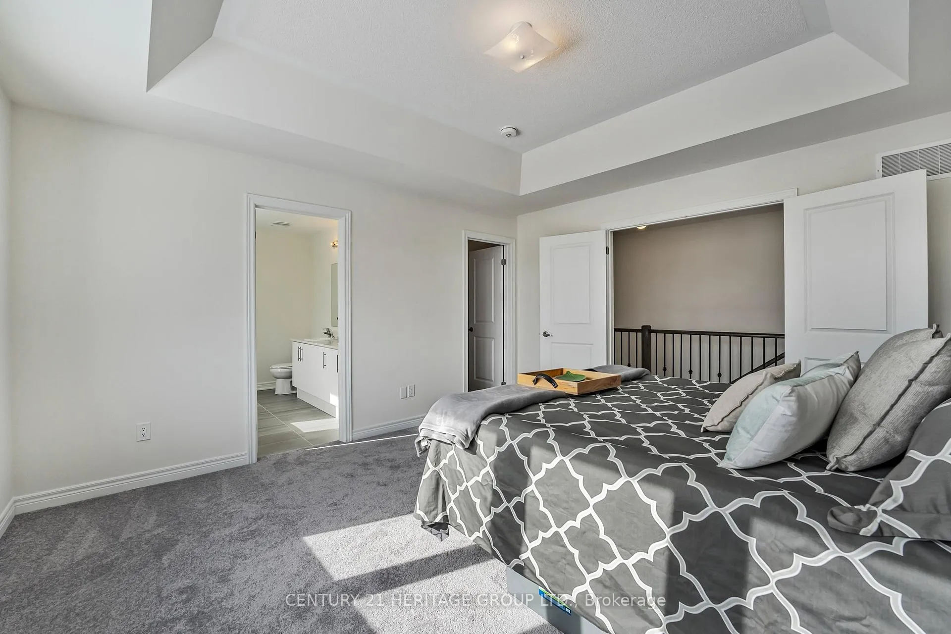 Photo 32 of 1303 Davis Loop, Innisfil, Lefroy — HOMEH