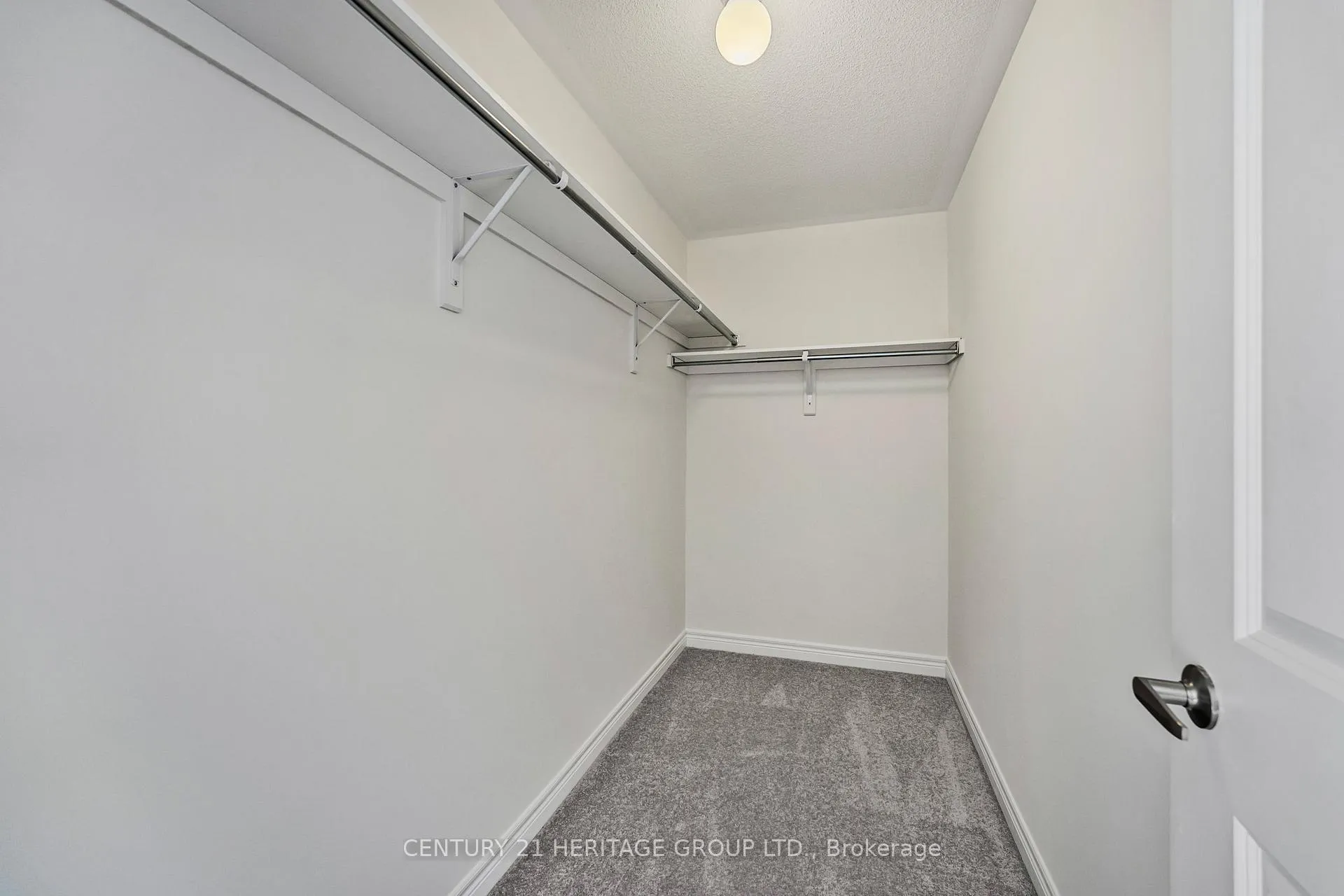 Photo 36 of 1303 Davis Loop, Innisfil, Lefroy — HOMEH