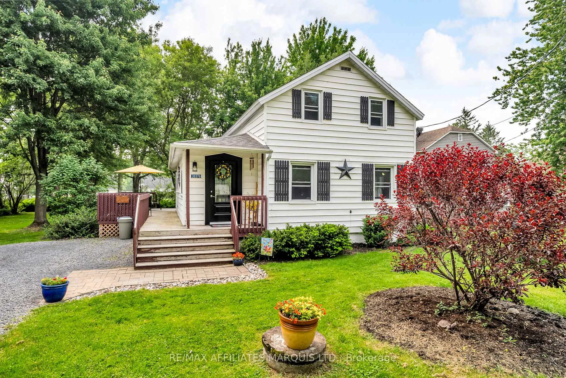 Front of 20370 Knox Street