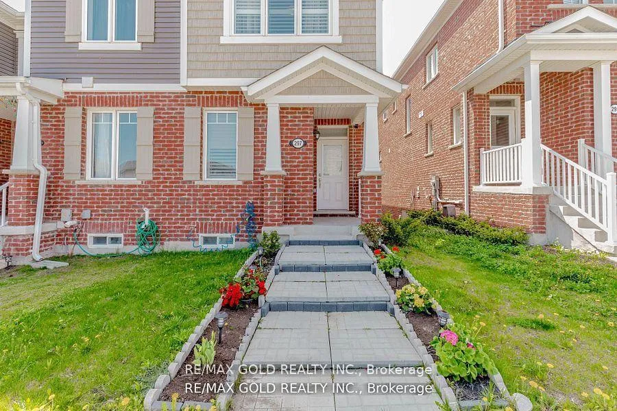 Photo 5 of 297 Equestrian Way, Cambridge, Hagey — HOMEH