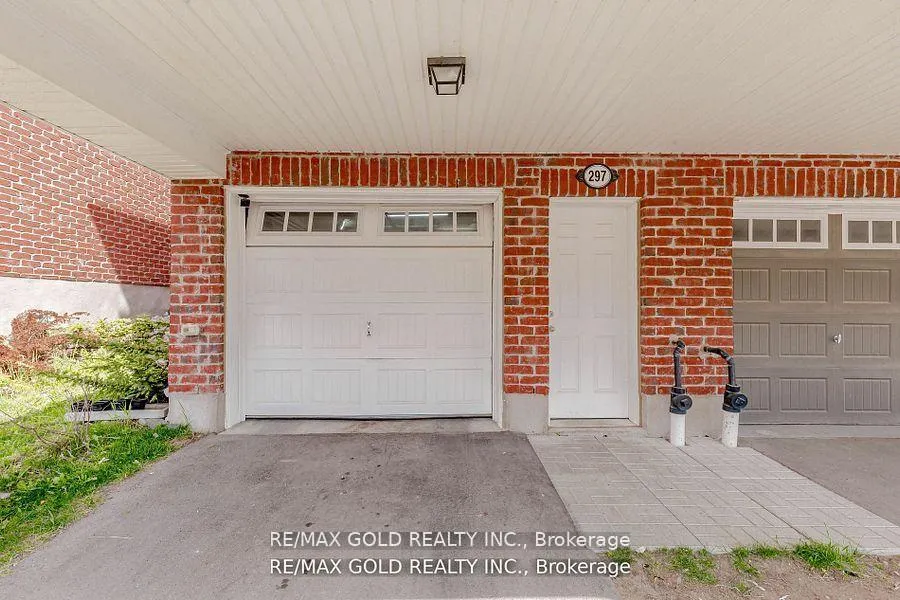 Photo 39 of 297 Equestrian Way, Cambridge, Hagey — HOMEH