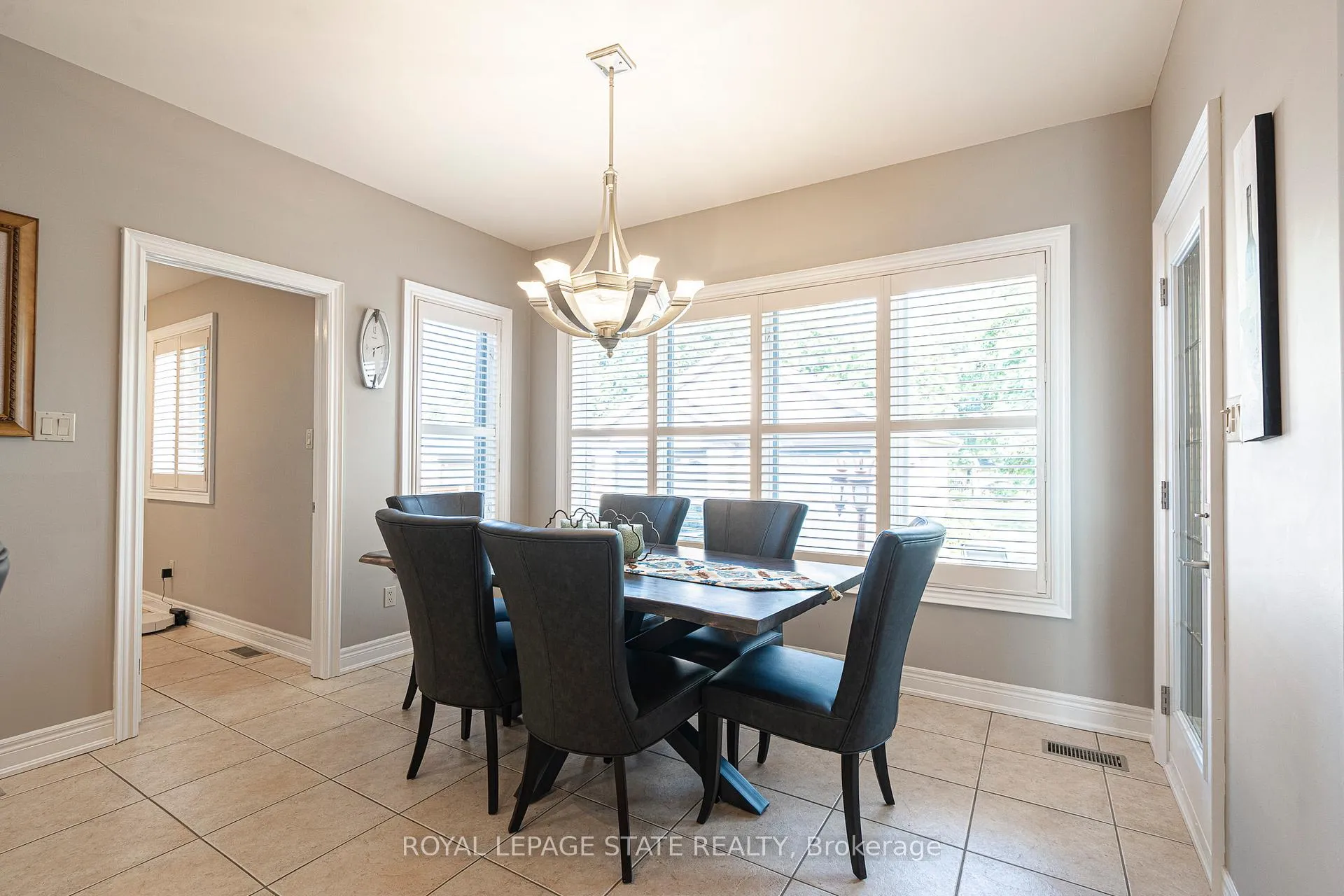 Photo 13 of 198 Gray Road, Hamilton, Stoney Creek — HOMEH