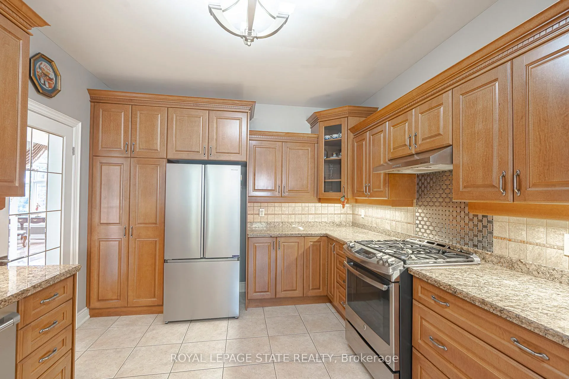 Photo 15 of 198 Gray Road, Hamilton, Stoney Creek — HOMEH
