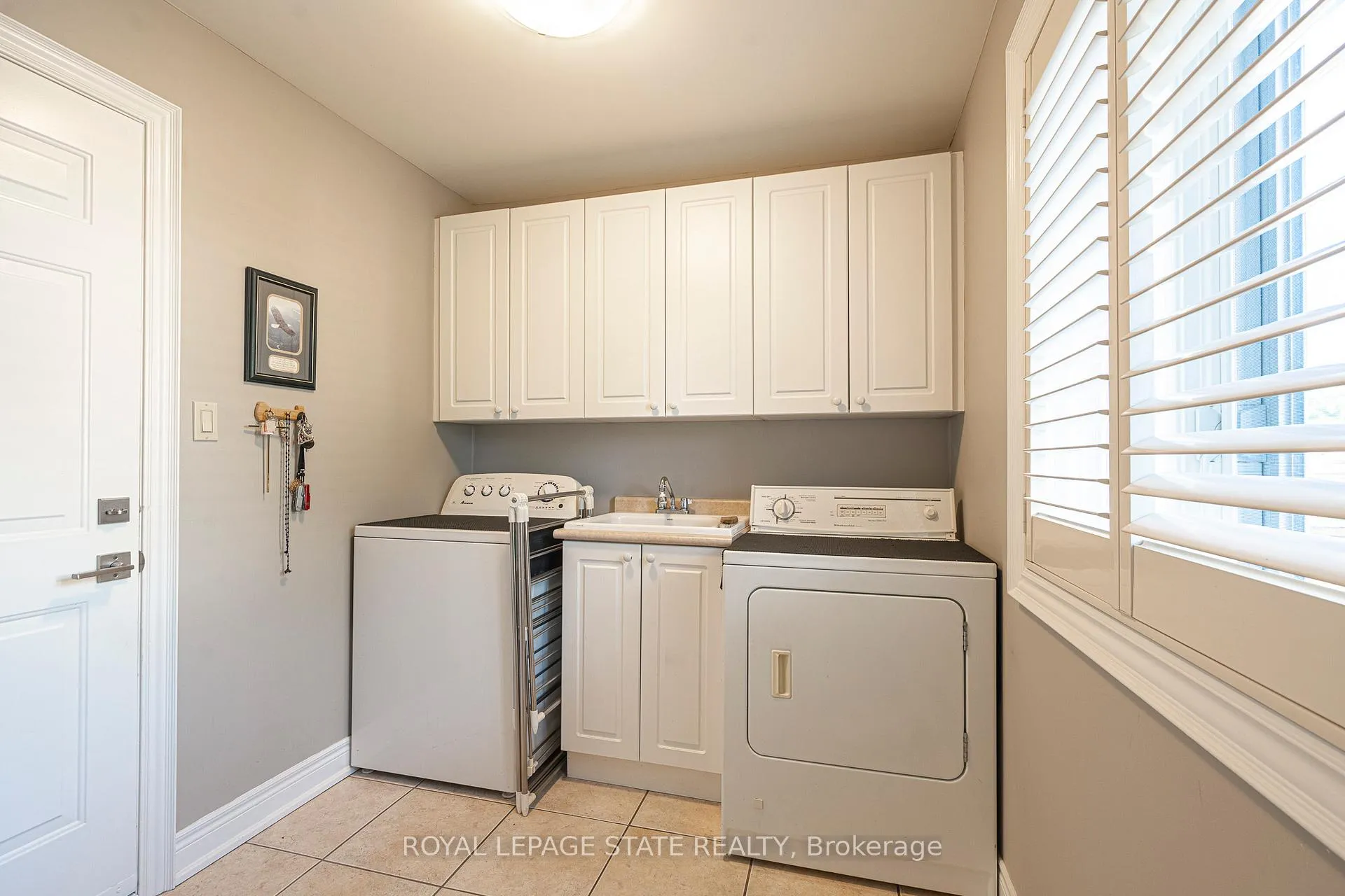 Photo 18 of 198 Gray Road, Hamilton, Stoney Creek — HOMEH