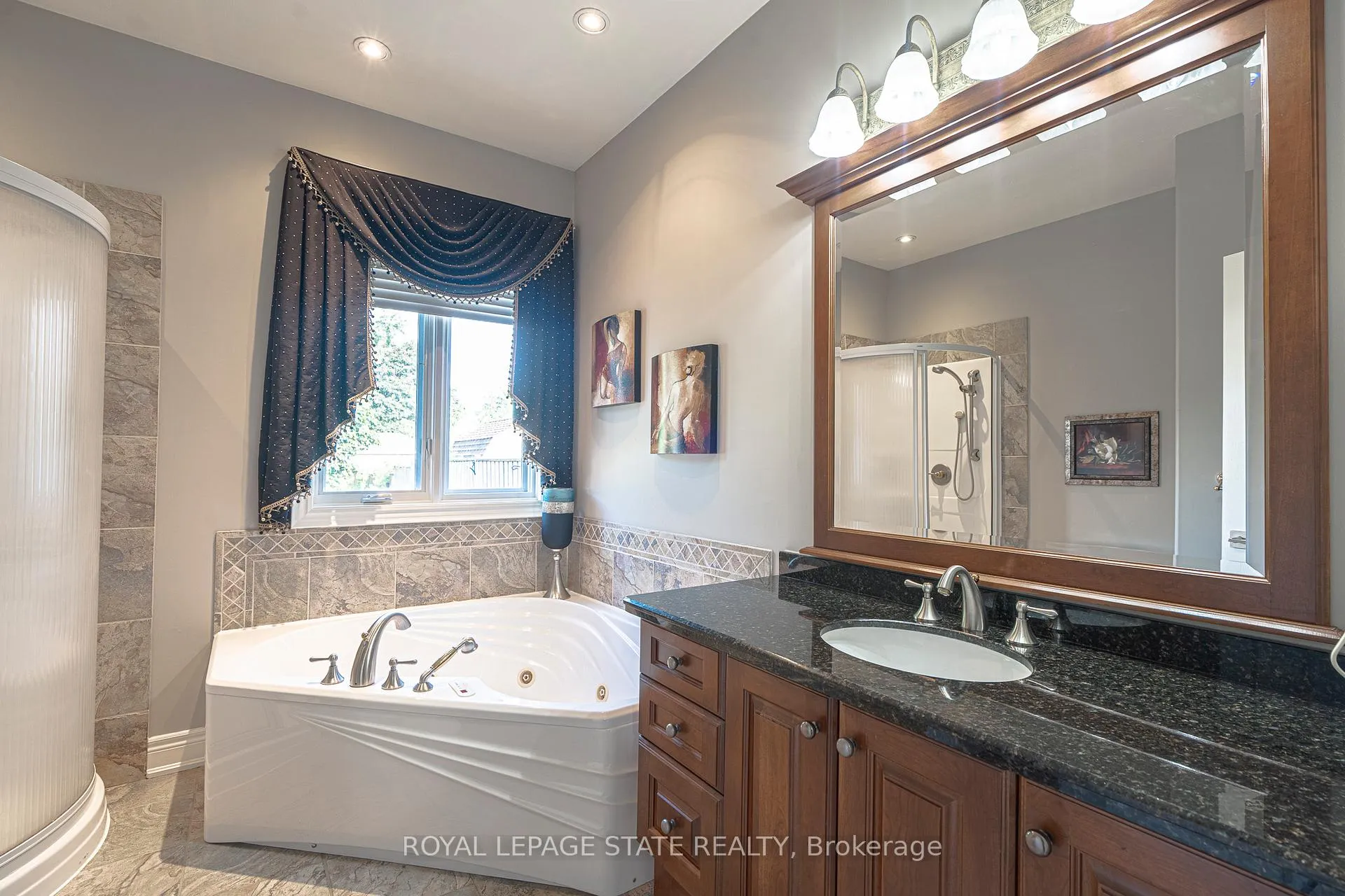 Photo 22 of 198 Gray Road, Hamilton, Stoney Creek — HOMEH