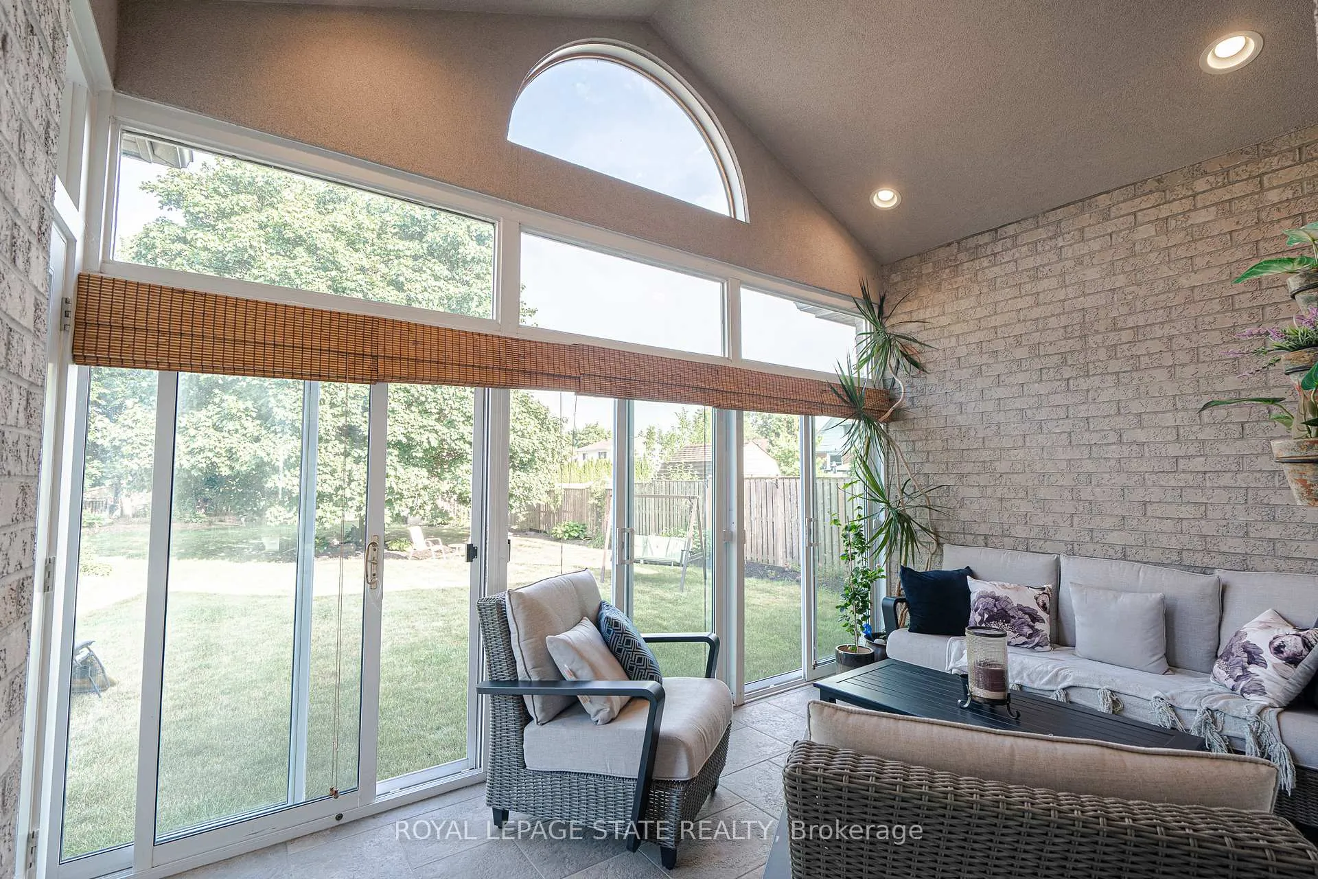 Photo 27 of 198 Gray Road, Hamilton, Stoney Creek — HOMEH