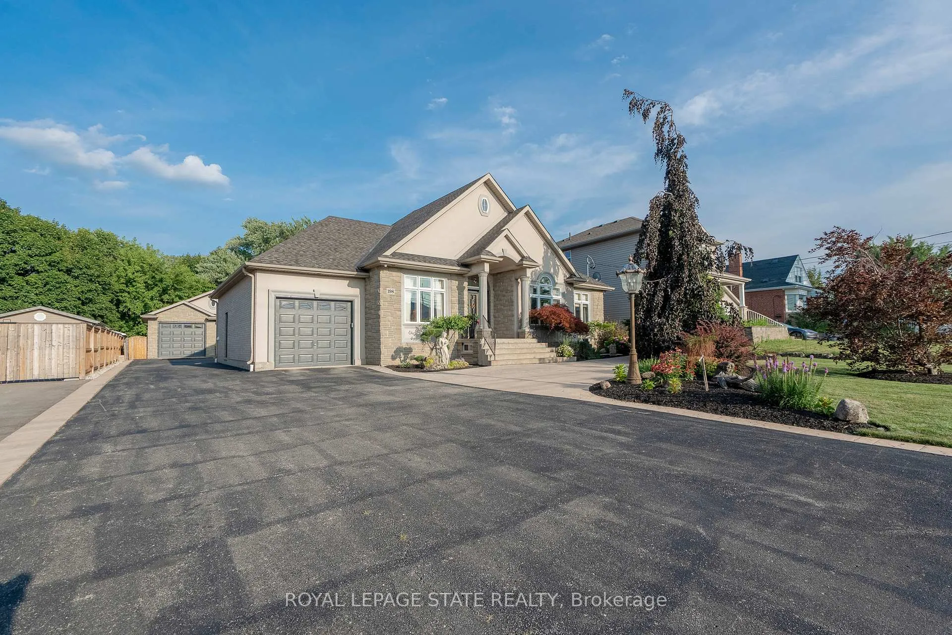 Photo 45 of 198 Gray Road, Hamilton, Stoney Creek — HOMEH