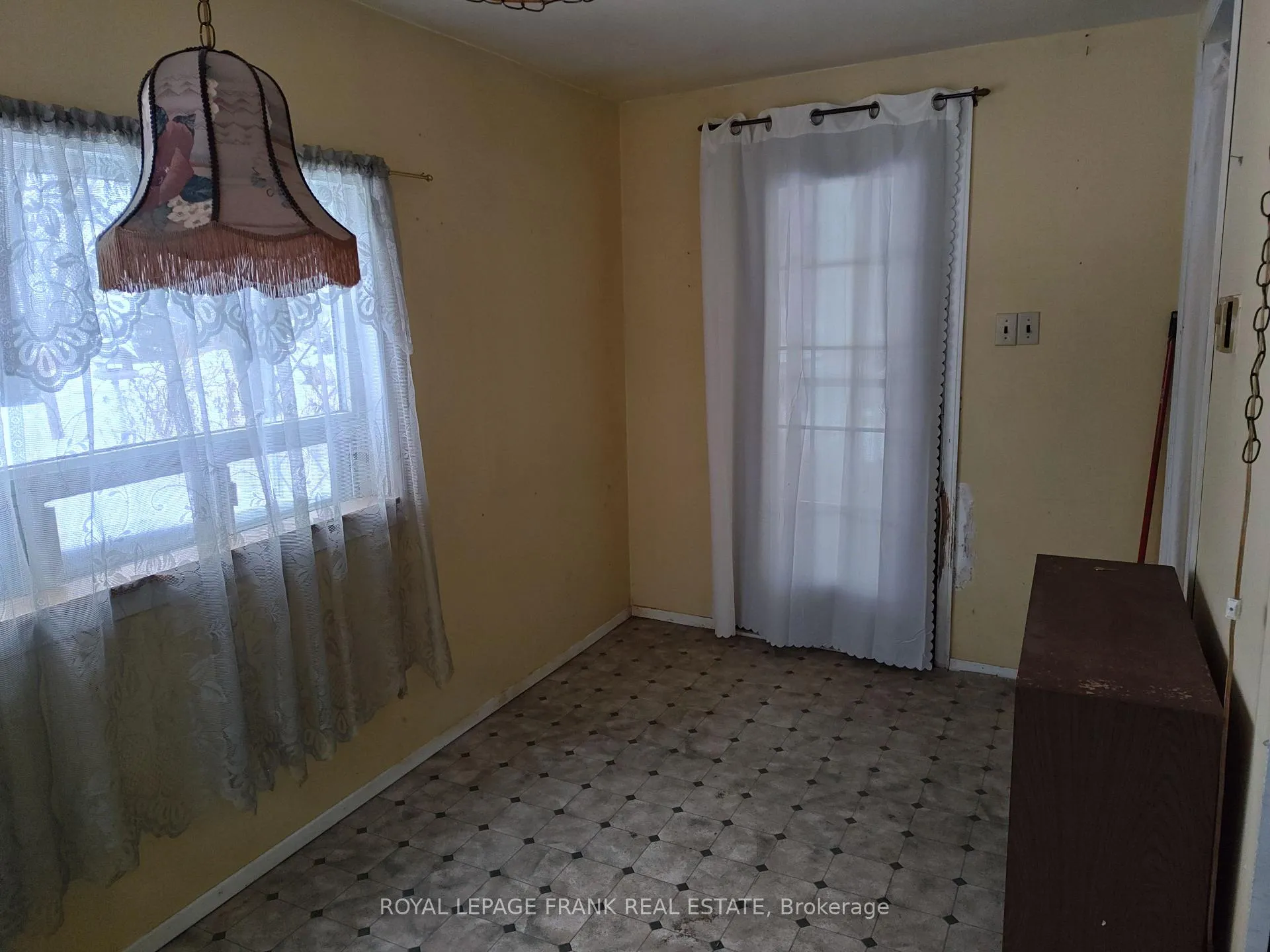 Photo 8 of 139 Summit Drive, Scugog, Rural Scugog — HOMEH