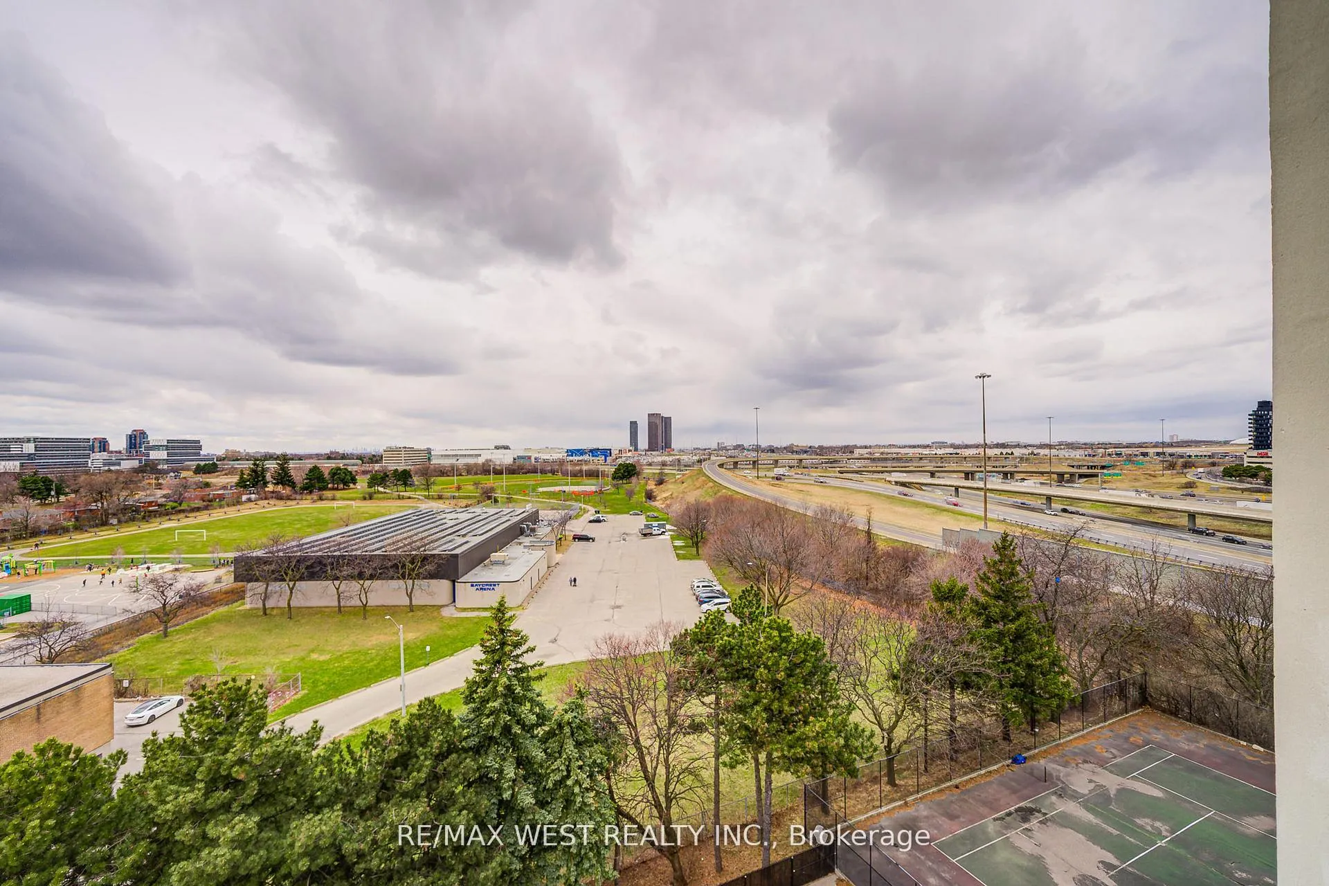Photo 48 of Unit 906, 150 Neptune Drive, Toronto, Englemount-Lawrence — HOMEH