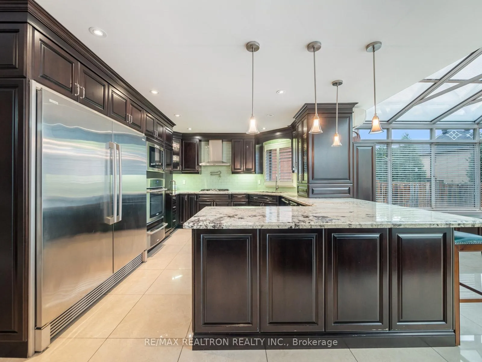 Photo 8 of 123 Hammerstone Crescent, Vaughan, Beverley Glen — HOMEH