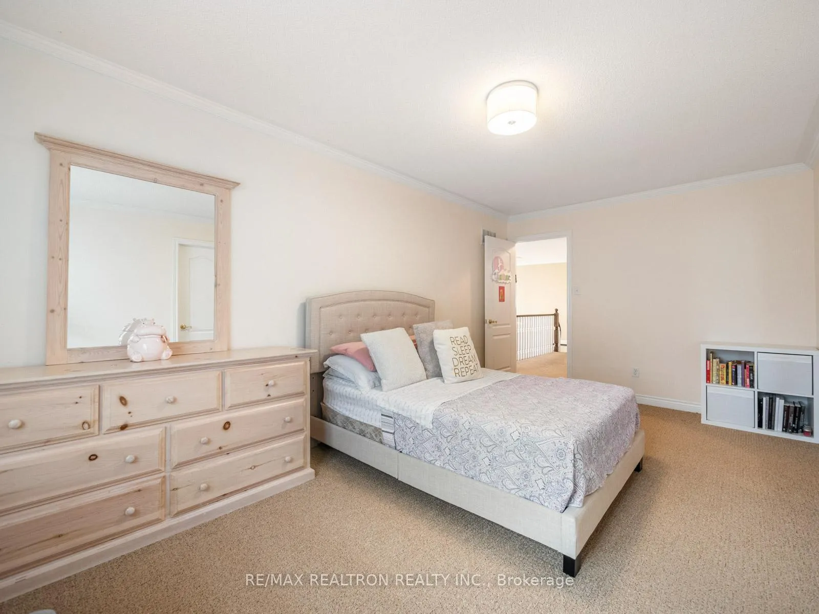 Photo 21 of 123 Hammerstone Crescent, Vaughan, Beverley Glen — HOMEH