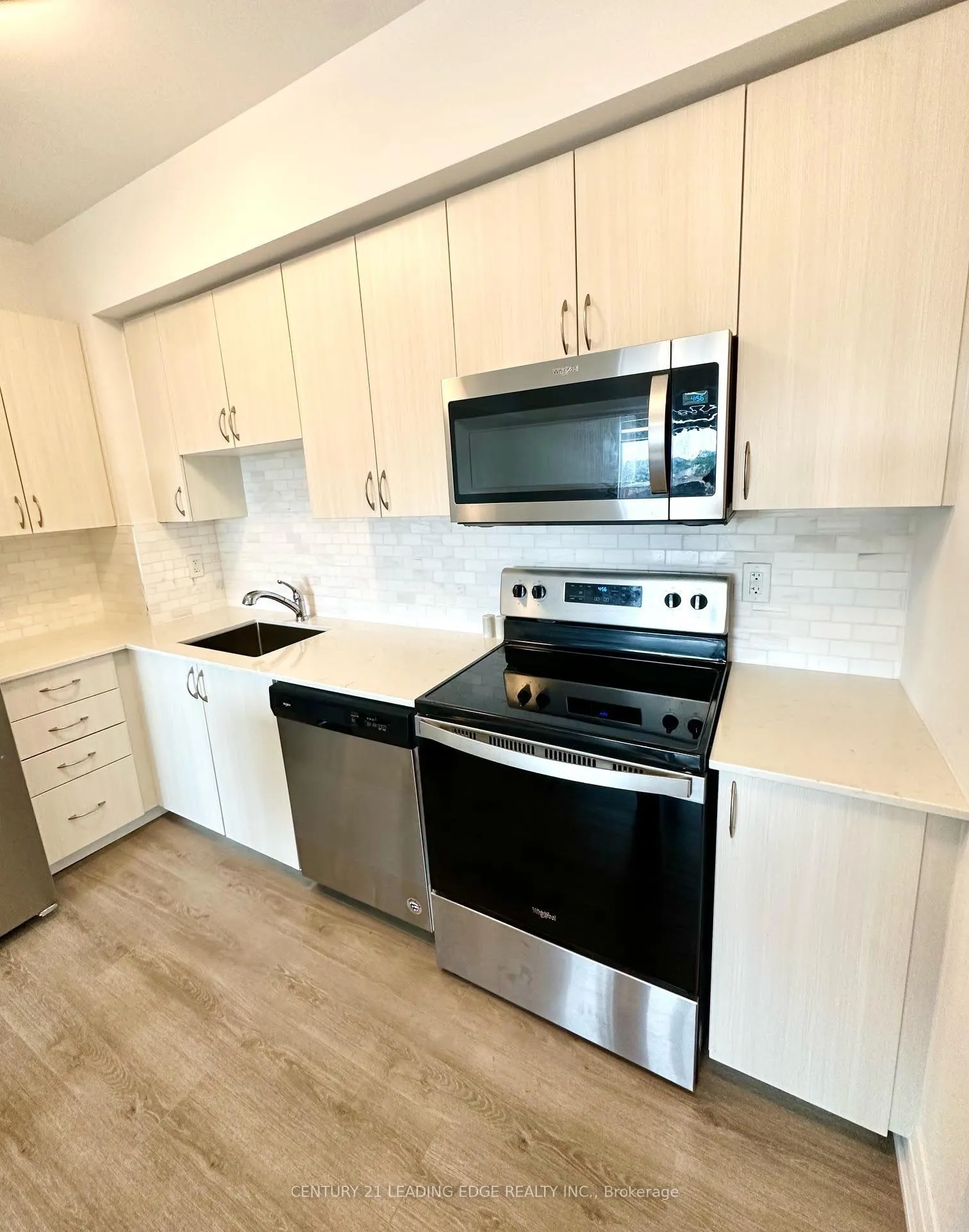 Photo 3 of Unit C104, 5299 Highway 7, Vaughan, Vaughan Grove — HOMEH