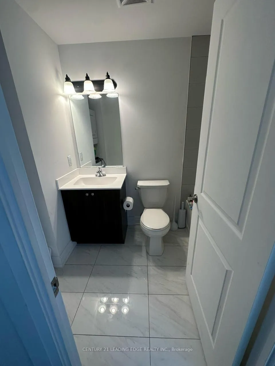 Photo 11 of Unit C104, 5299 Highway 7, Vaughan, Vaughan Grove — HOMEH
