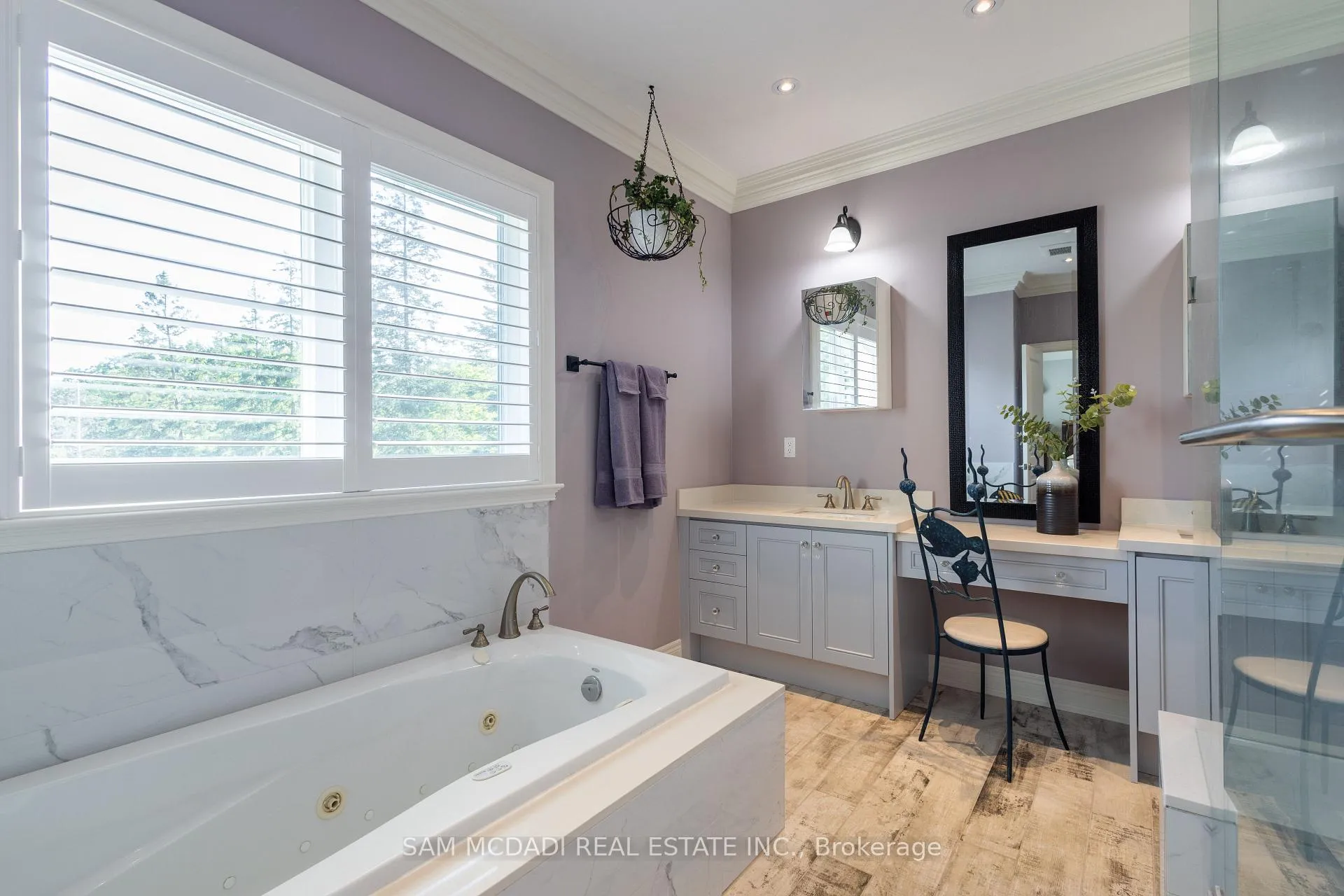 Photo 21 of 395 King Street E, Caledon, Bolton North — HOMEH