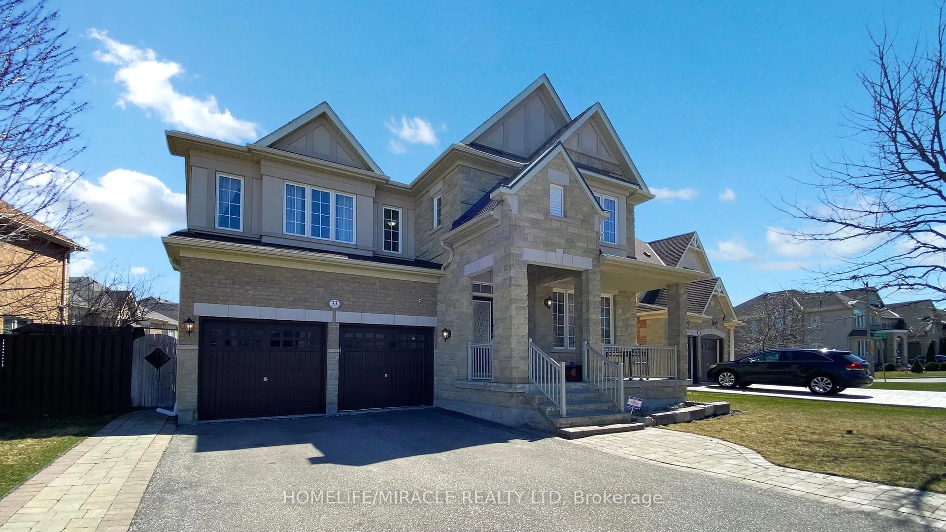 Front of 33 Garryoaks Drive