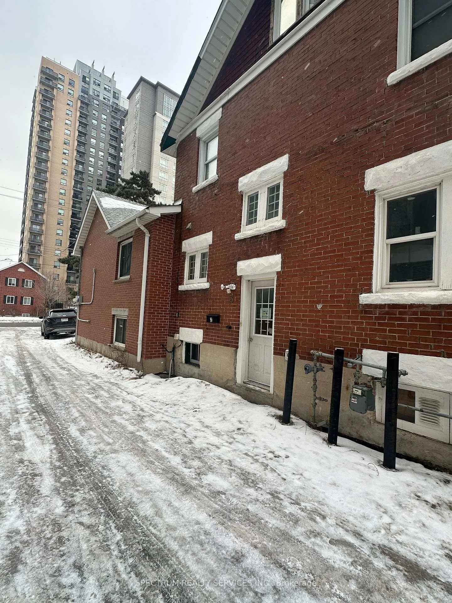 Photo 7 of 310 King Street N, Waterloo — HOMEH