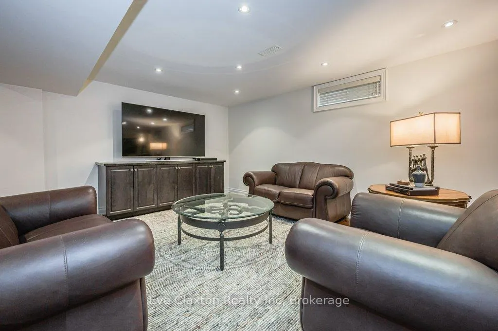 Photo 22 of 459 Winston Boulevard, Cambridge — HOMEH