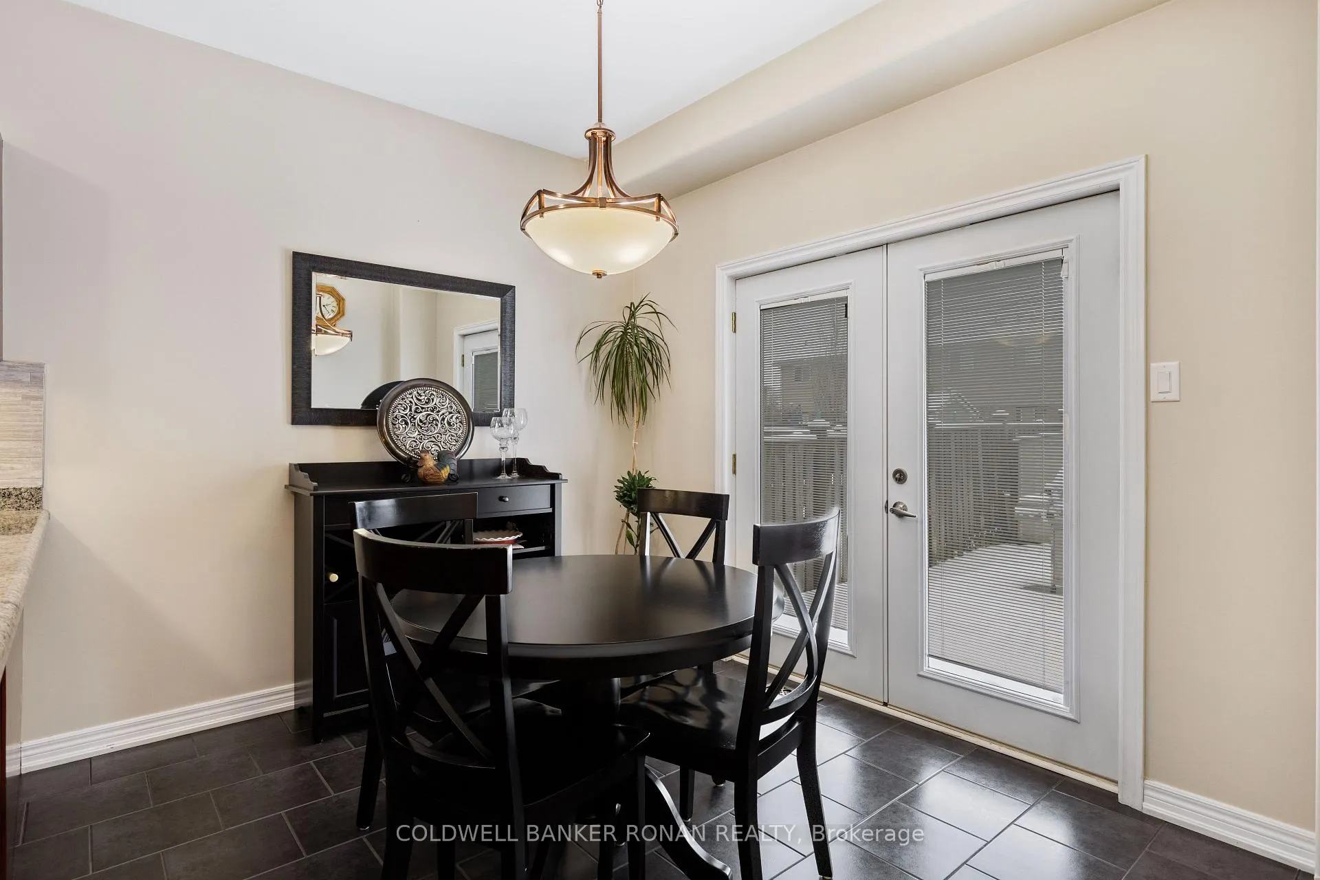 Photo 10 of 44 McMulkin Street, New Tecumseth, Alliston — HOMEH