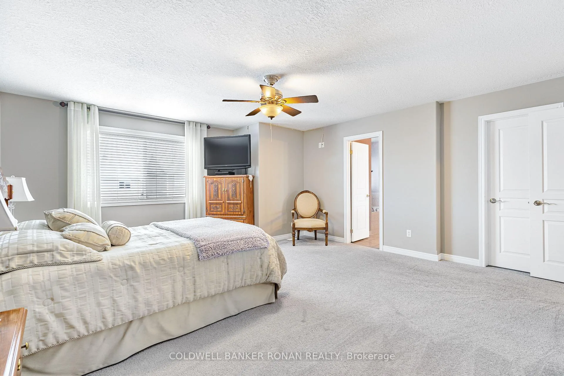 Photo 16 of 44 McMulkin Street, New Tecumseth, Alliston — HOMEH