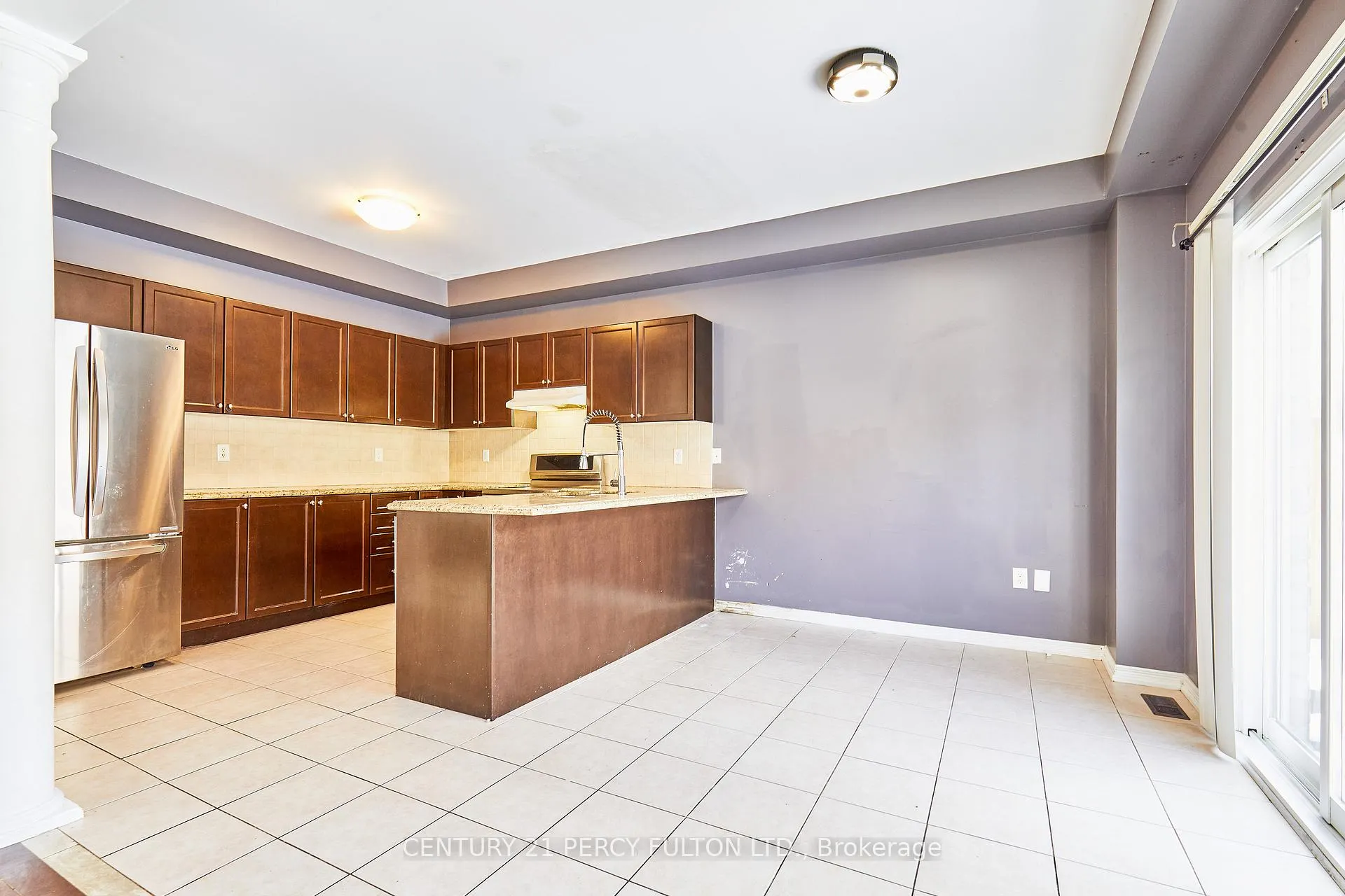 Photo 18 of 91 Laprade Square, Clarington, Bowmanville — HOMEH
