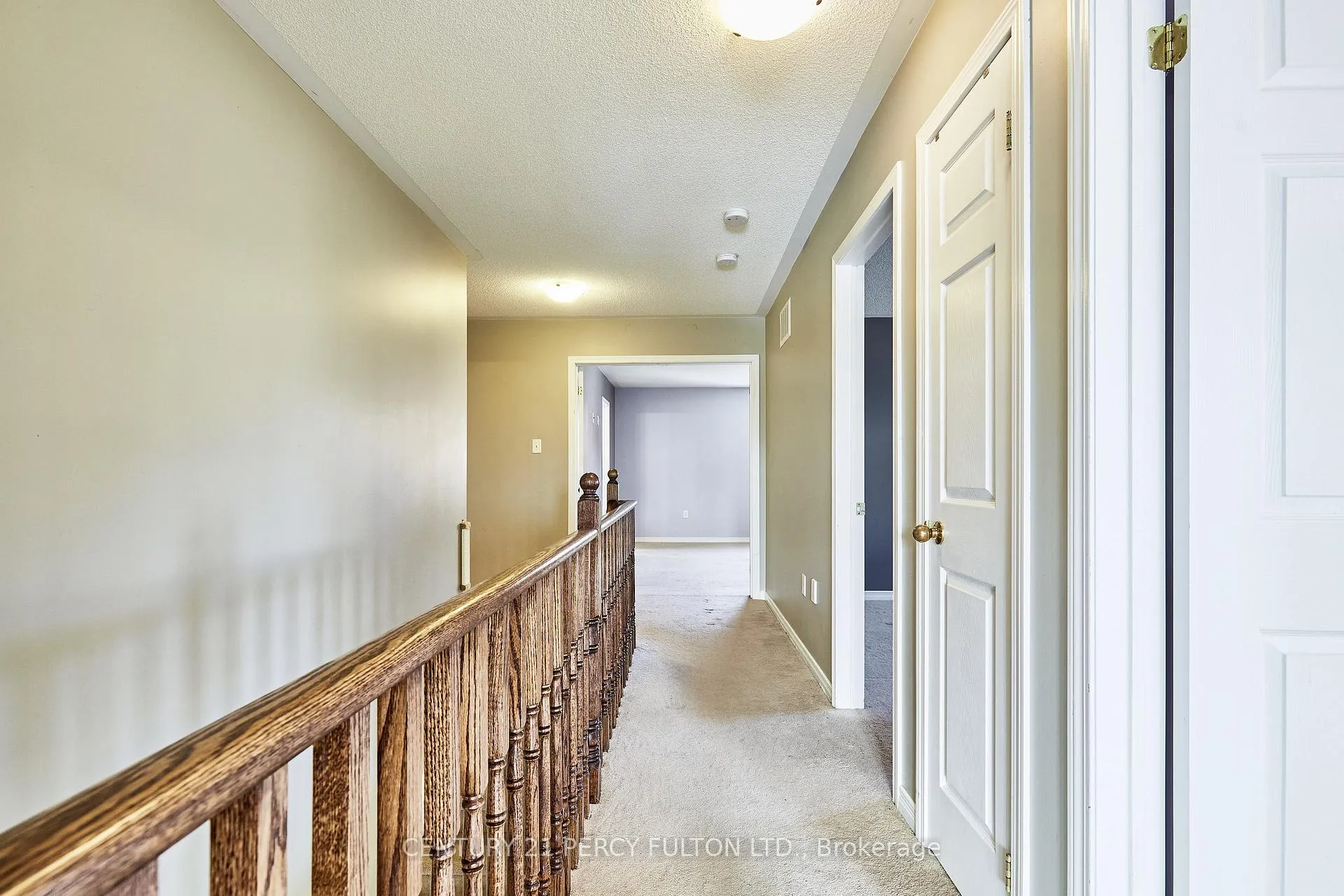 Photo 24 of 91 Laprade Square, Clarington, Bowmanville — HOMEH