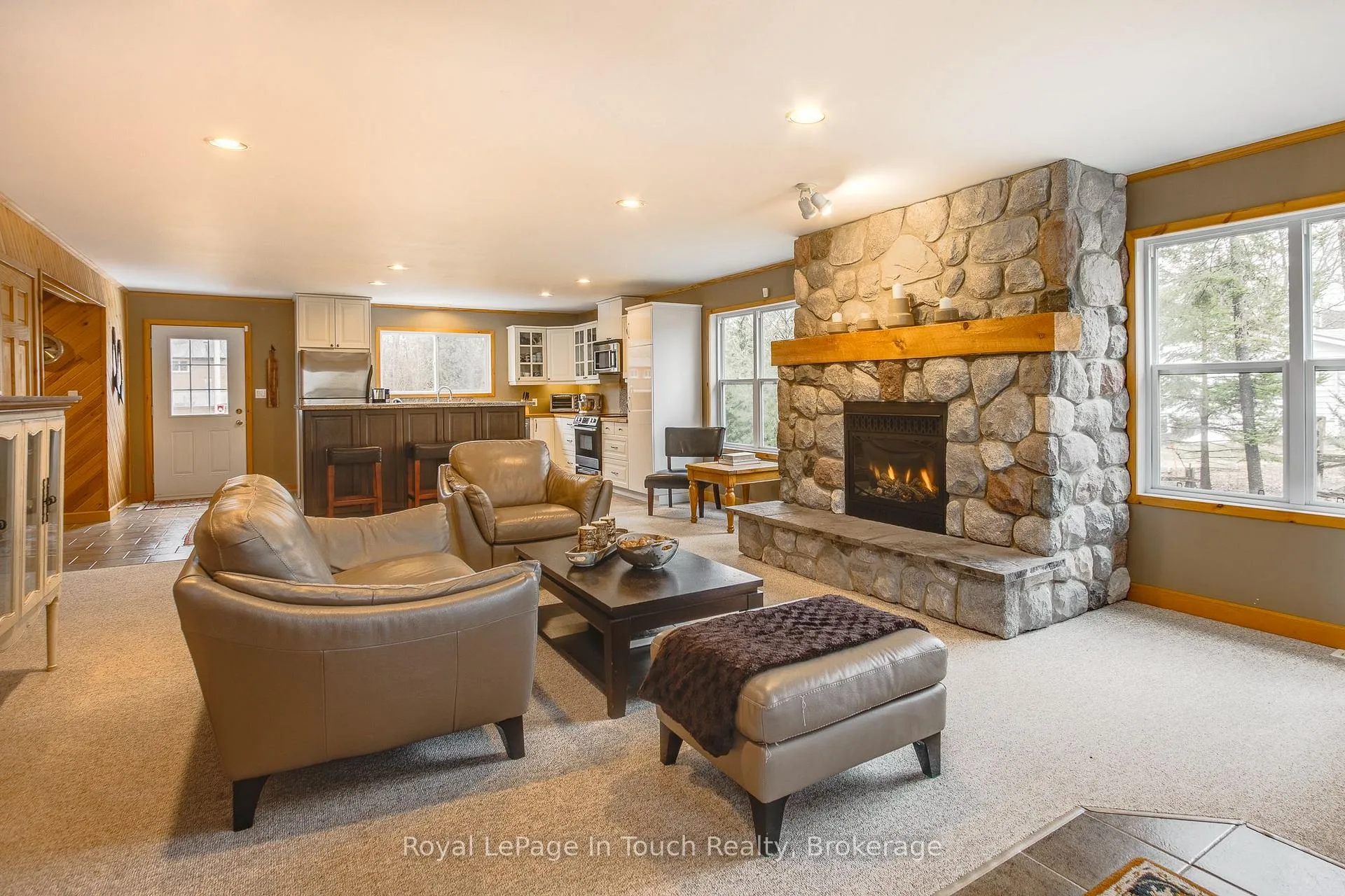 Photo 5 of 1751 Tiny Beaches Road S, Tiny, Rural Tiny — HOMEH
