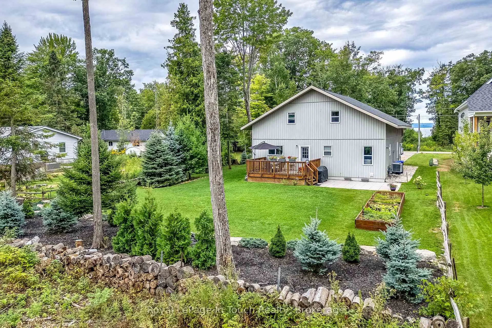 Photo 35 of 1751 Tiny Beaches Road S, Tiny, Rural Tiny — HOMEH