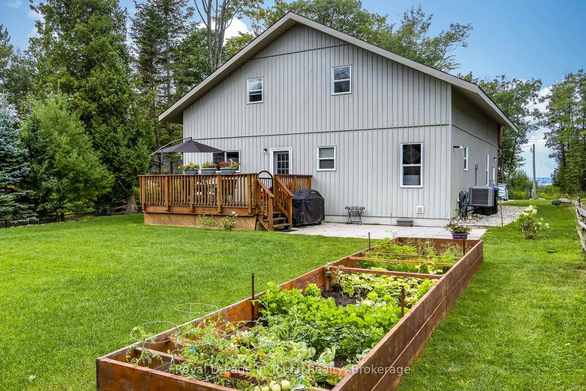 Photo 47 of 1751 Tiny Beaches Road S, Tiny, Rural Tiny — HOMEH