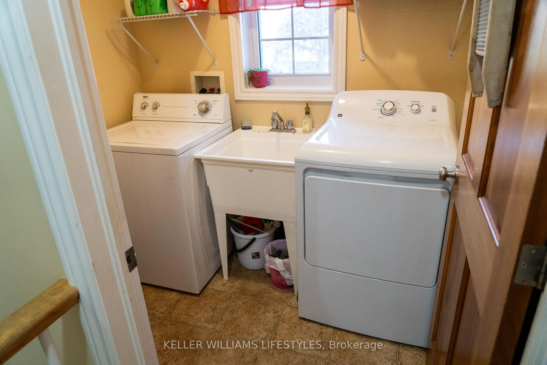 Photo 10 of 4531 Hamilton Road, Thames Centre, Dorchester — HOMEH