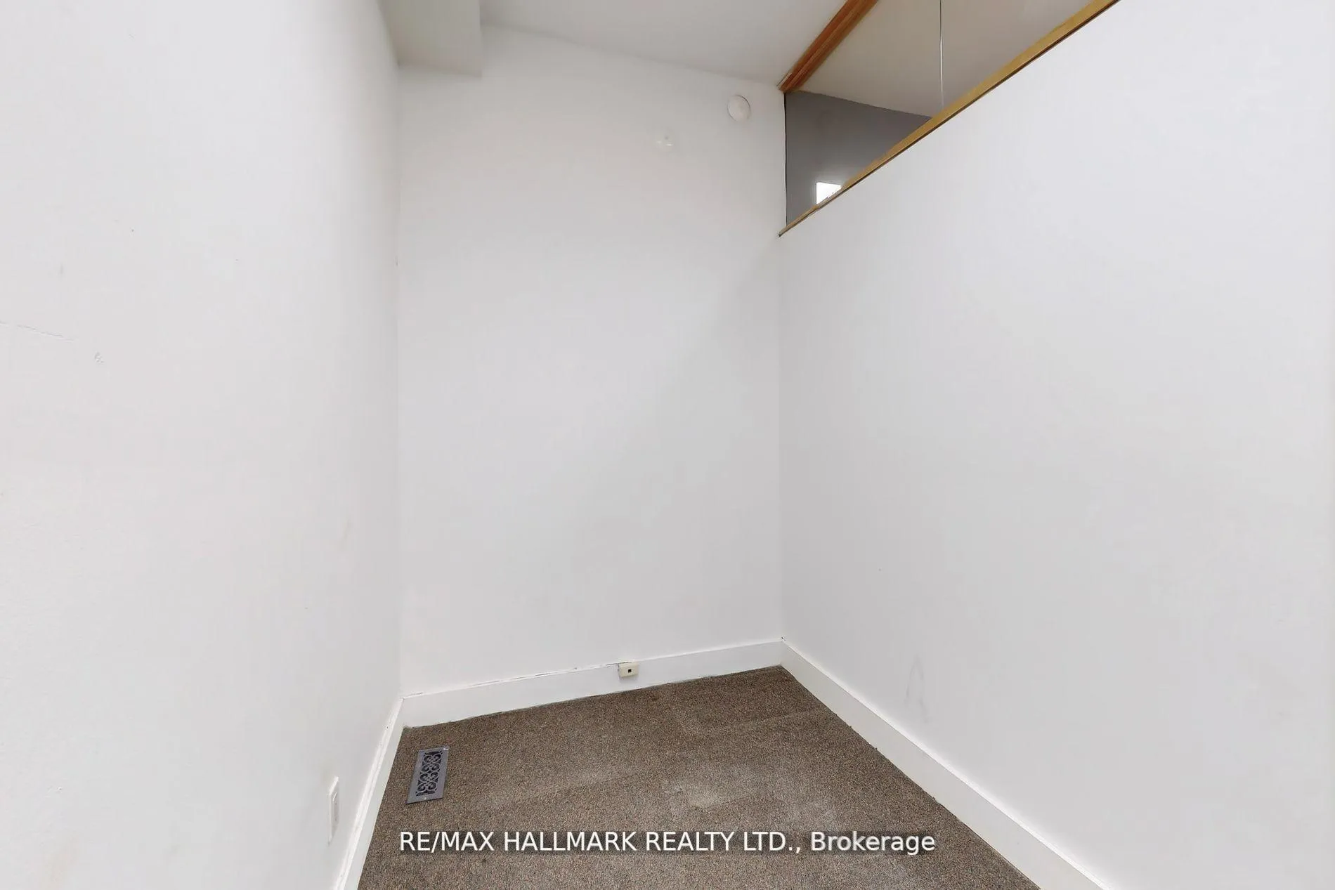 Photo 18 of 534 Queen Street E, Toronto, Regent Park — HOMEH
